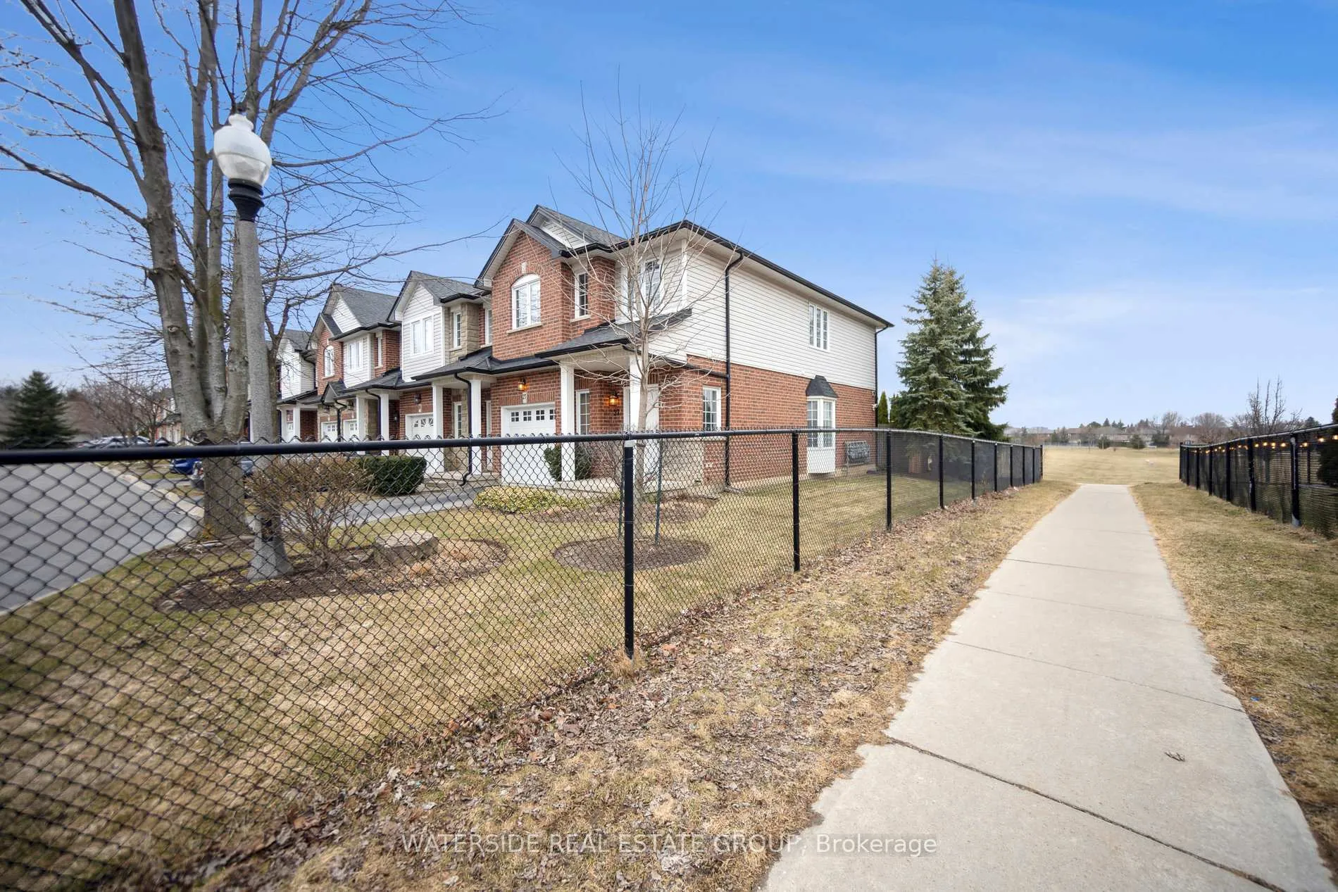 Photo 46 of 232 Stonehenge Drive, Hamilton, Meadowlands — HOMEH