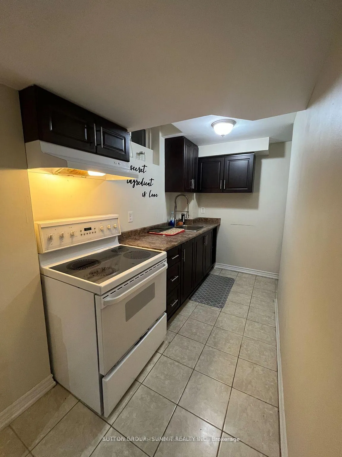 Photo 3 of 76 Sewells Lane, Brampton, Fletcher's Meadow — HOMEH