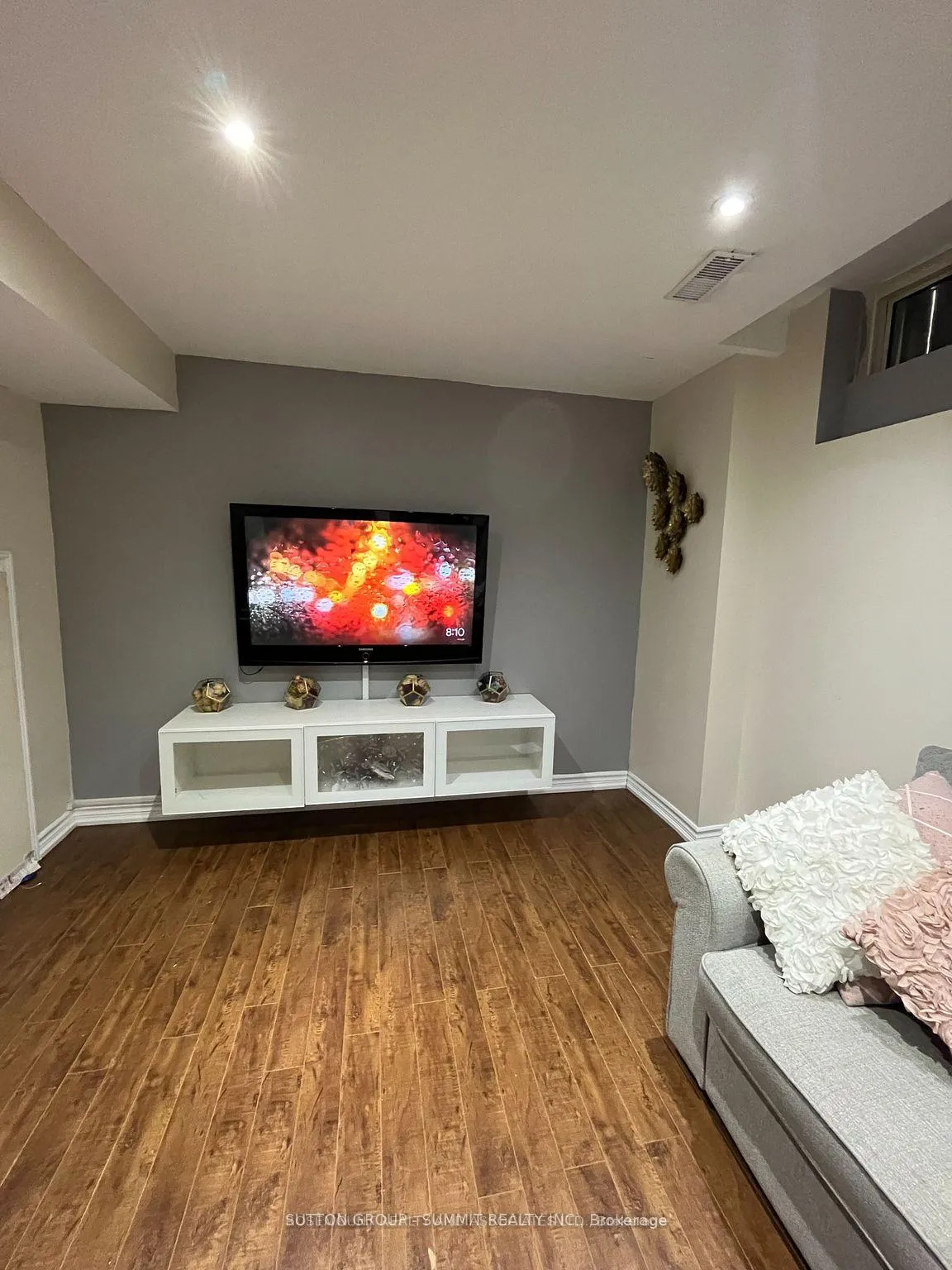 Photo 5 of 76 Sewells Lane, Brampton, Fletcher's Meadow — HOMEH