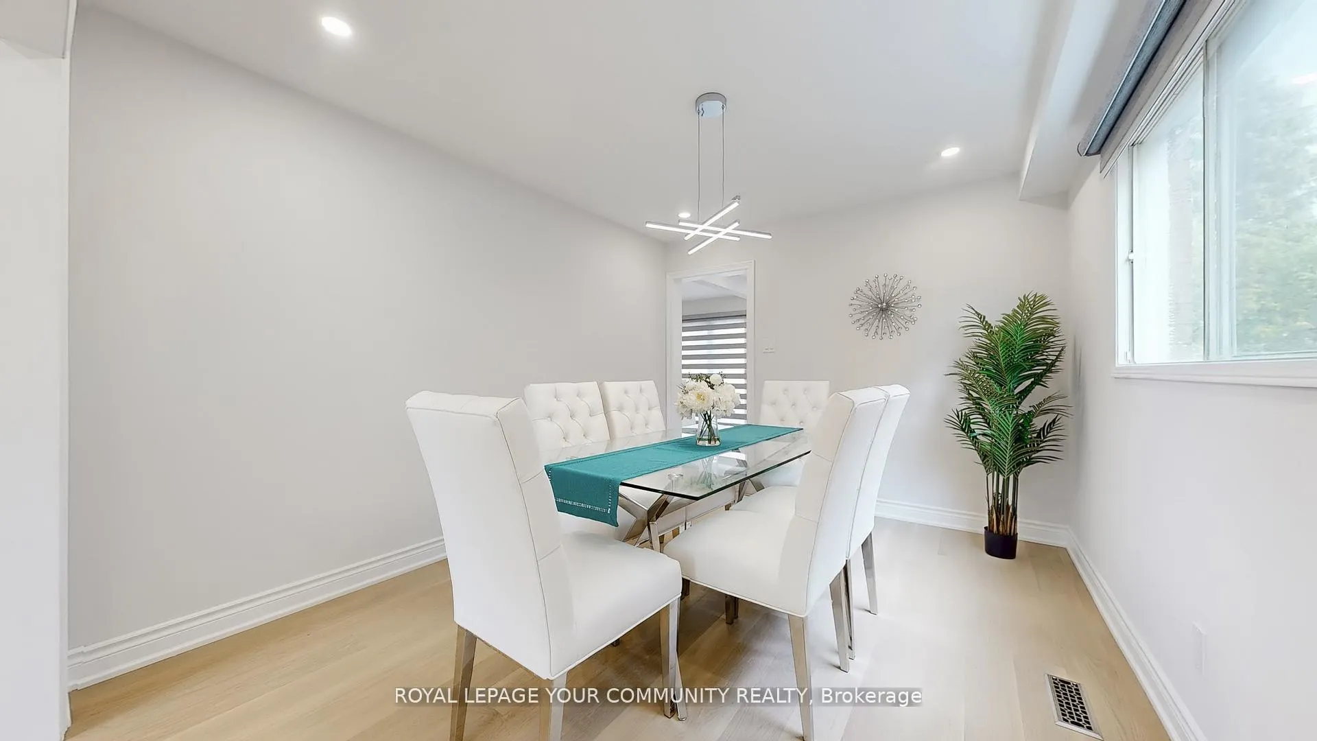 Photo 8 of 457 Raymerville Drive, Markham, Raymerville — HOMEH