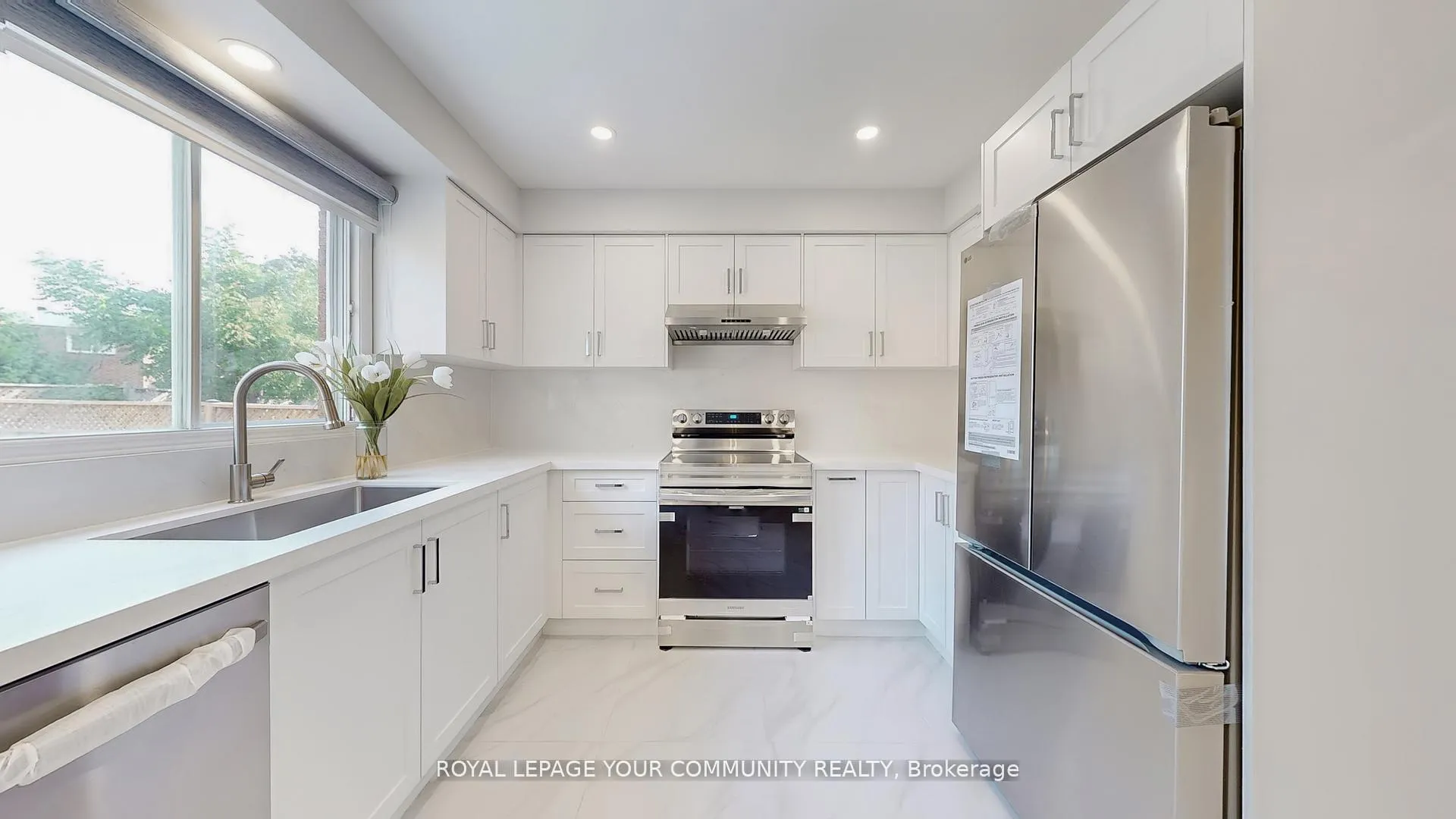 Photo 11 of 457 Raymerville Drive, Markham, Raymerville — HOMEH