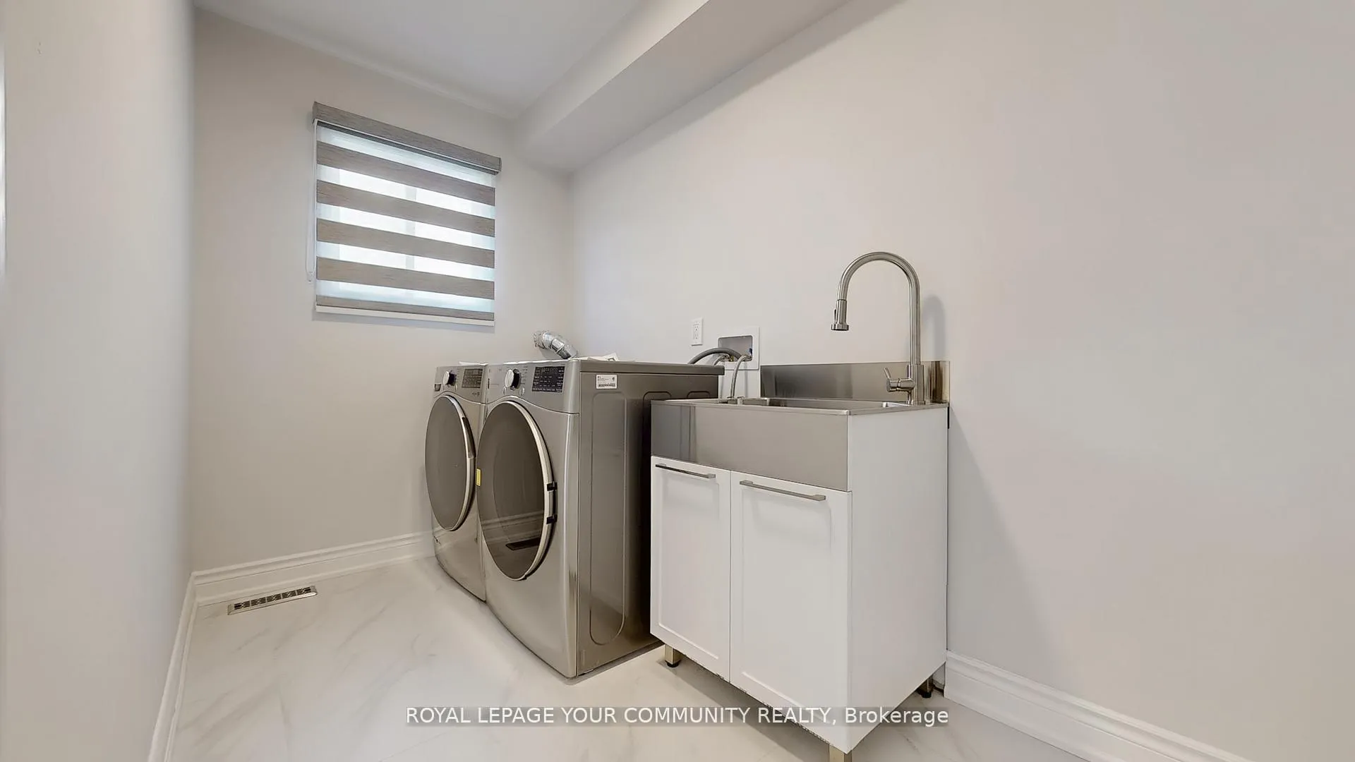 Photo 23 of 457 Raymerville Drive, Markham, Raymerville — HOMEH