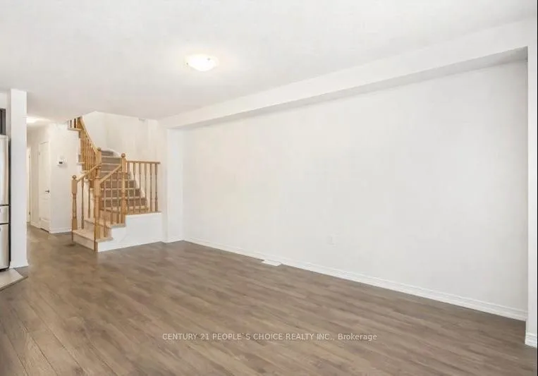 Photo 3 of 7760 Redbud Lane, Niagara Falls, Brown — HOMEH