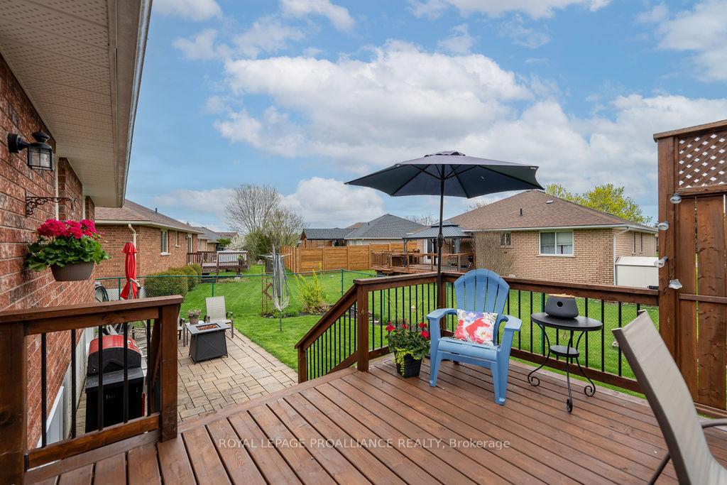 Photo 41 of 38 Oak Ridge Boulevard, Belleville, Belleville Ward — HOMEH