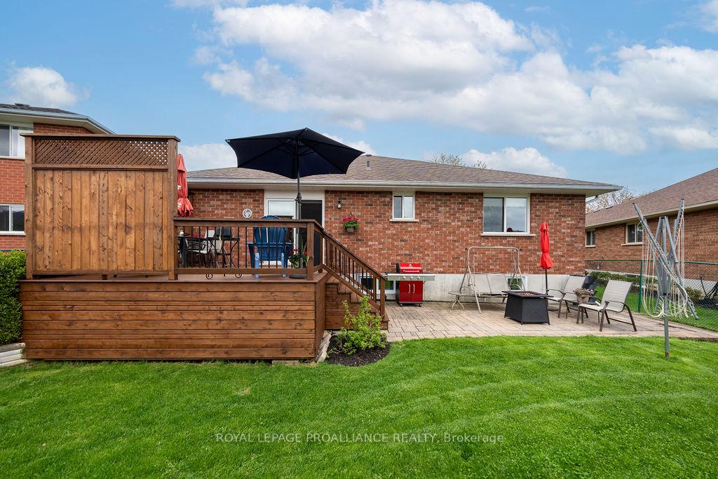 Photo 43 of 38 Oak Ridge Boulevard, Belleville, Belleville Ward — HOMEH