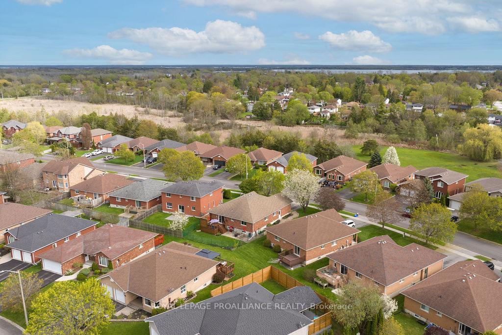 Photo 49 of 38 Oak Ridge Boulevard, Belleville, Belleville Ward — HOMEH