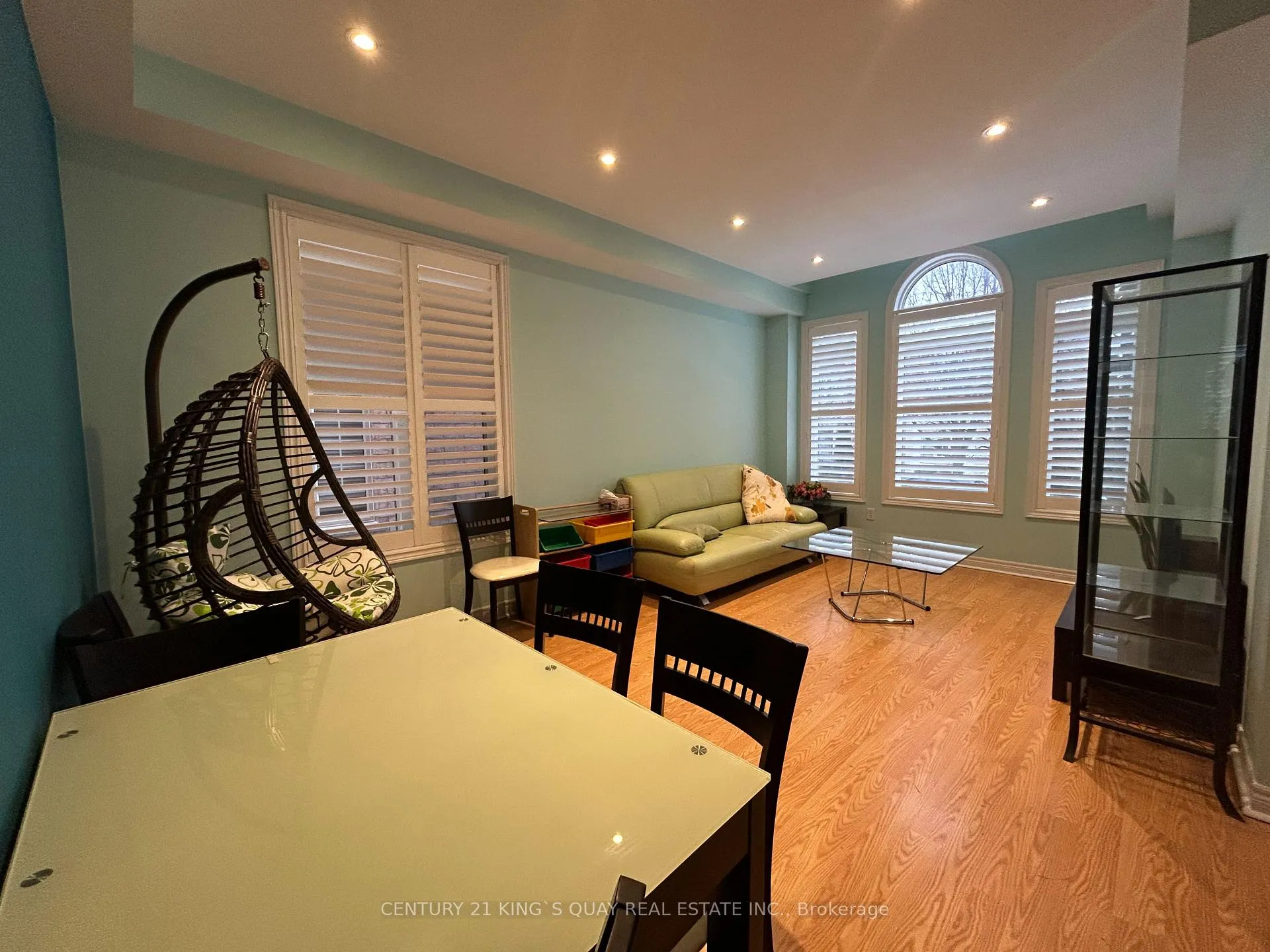 Photo 2 of 64 Innisvale Drive, Markham, Cornell — HOMEH