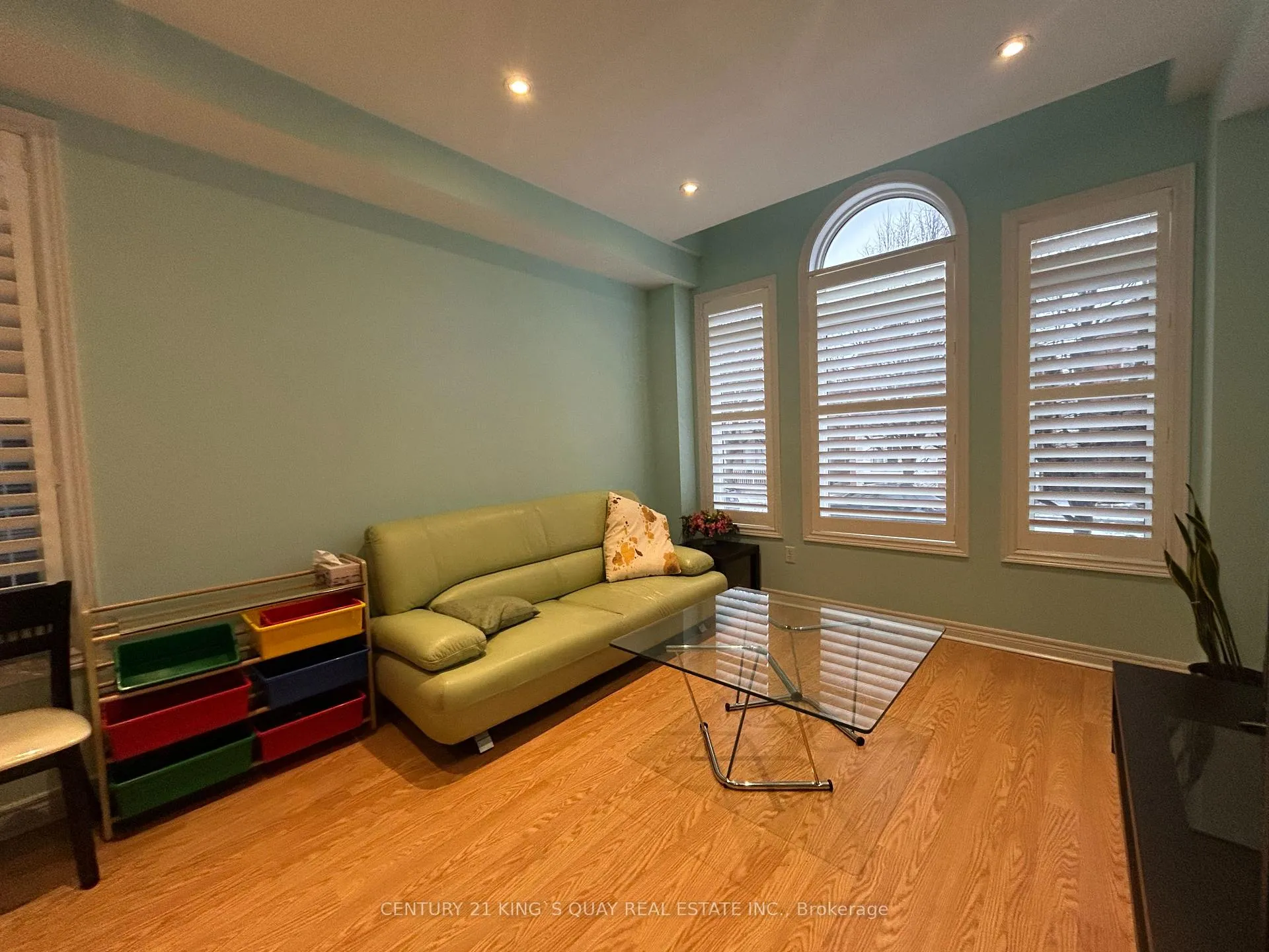 Photo 4 of 64 Innisvale Drive, Markham, Cornell — HOMEH