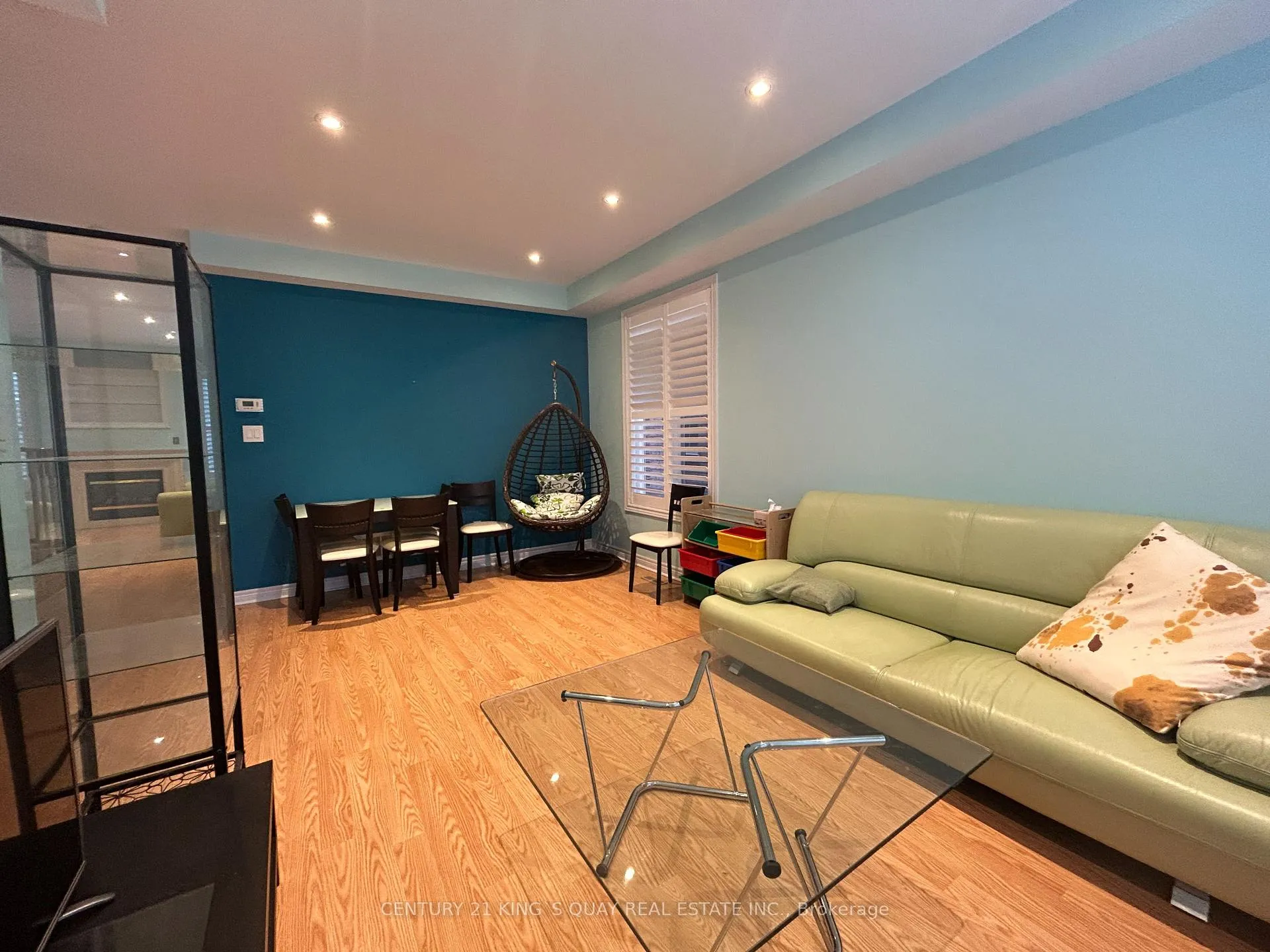 Photo 5 of 64 Innisvale Drive, Markham, Cornell — HOMEH