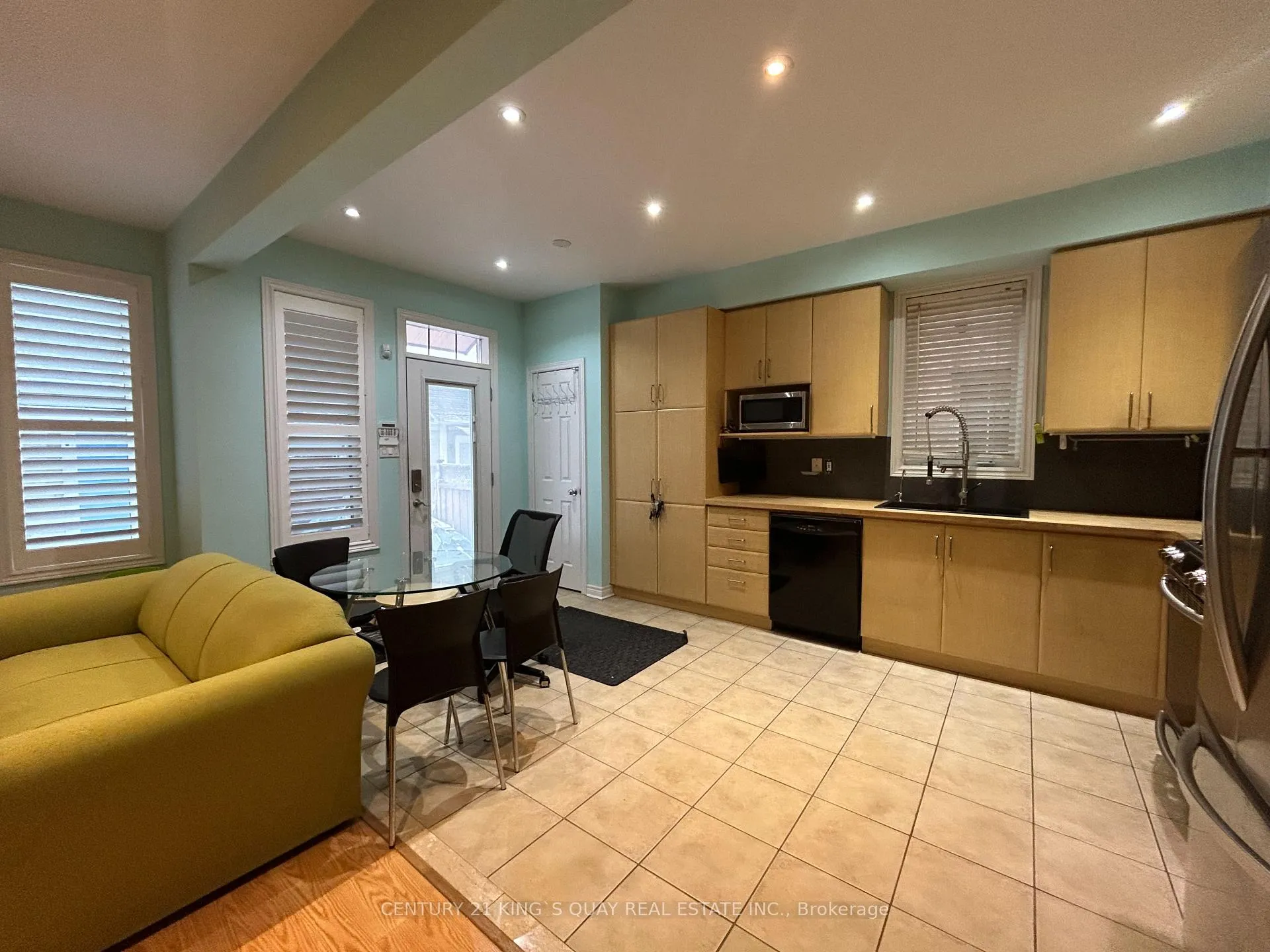Photo 7 of 64 Innisvale Drive, Markham, Cornell — HOMEH
