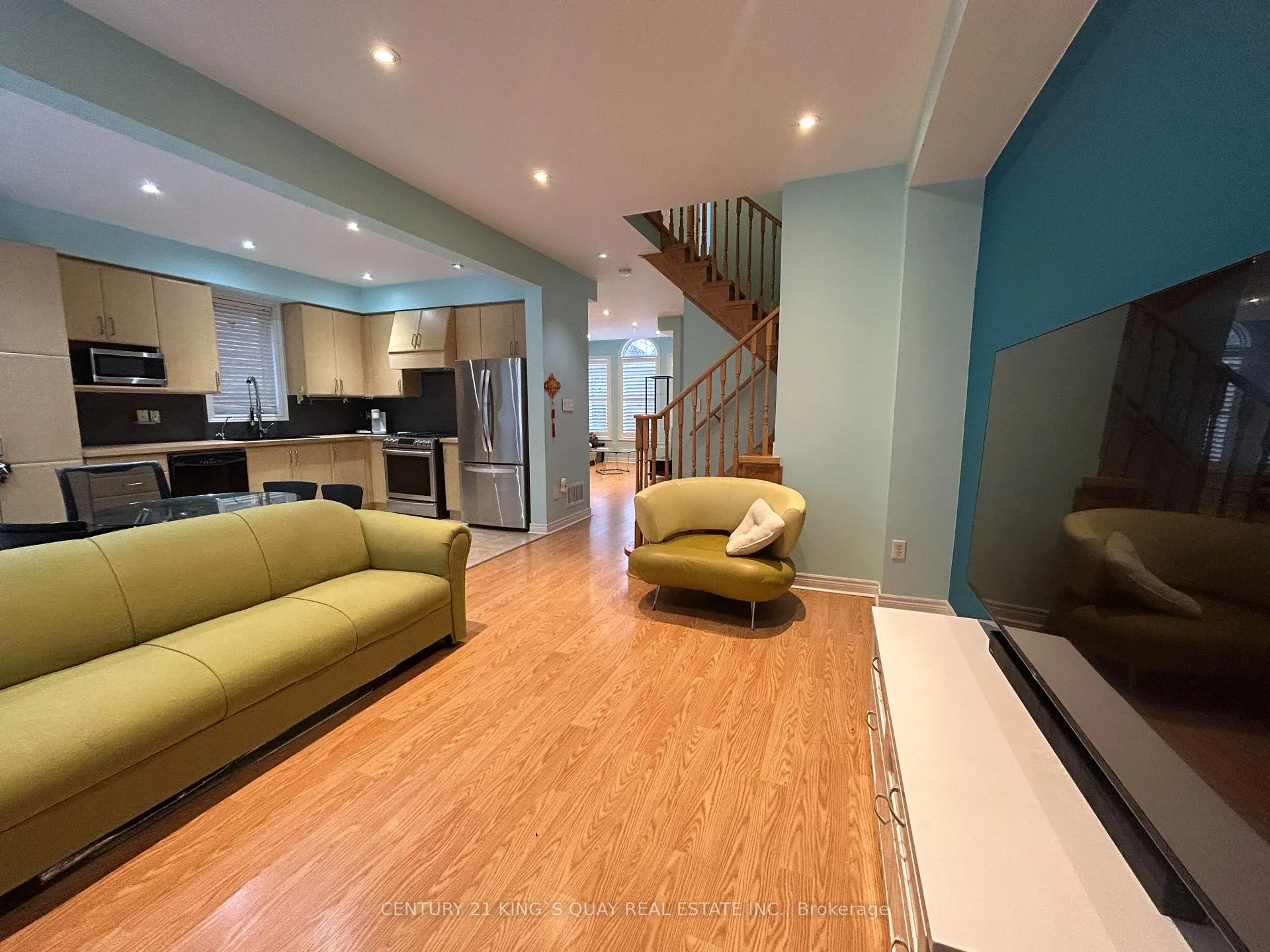 Photo 16 of 64 Innisvale Drive, Markham, Cornell — HOMEH