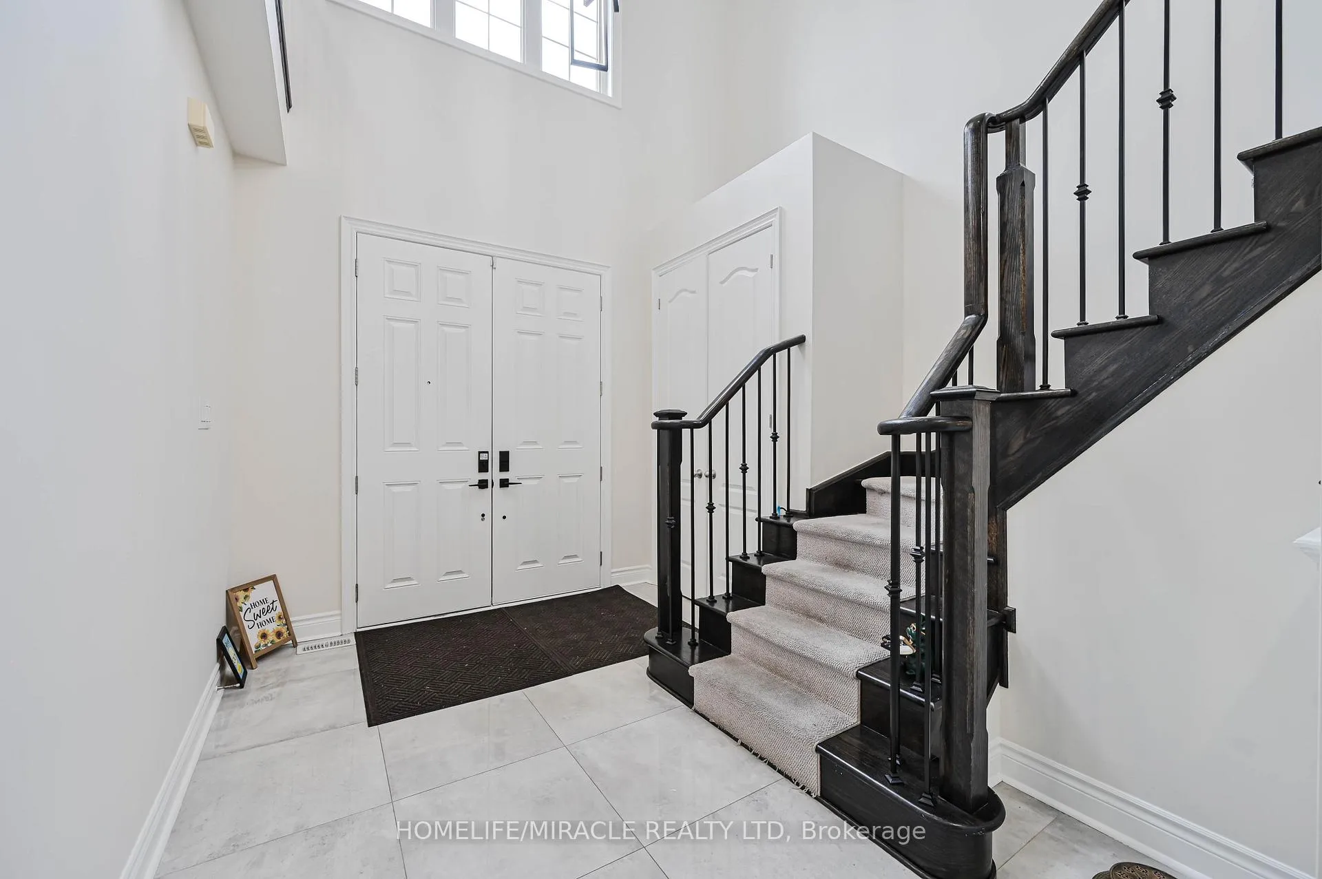 Photo 7 of 249 Elbern Markell Drive, Brampton, Northwest Brampton — HOMEH