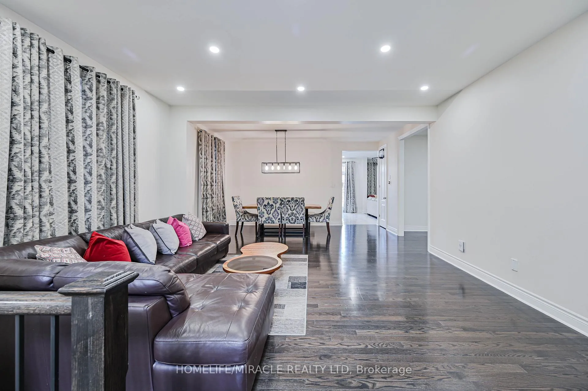 Photo 8 of 249 Elbern Markell Drive, Brampton, Northwest Brampton — HOMEH