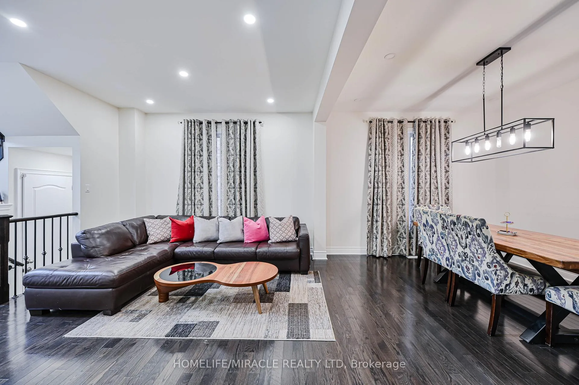 Photo 10 of 249 Elbern Markell Drive, Brampton, Northwest Brampton — HOMEH