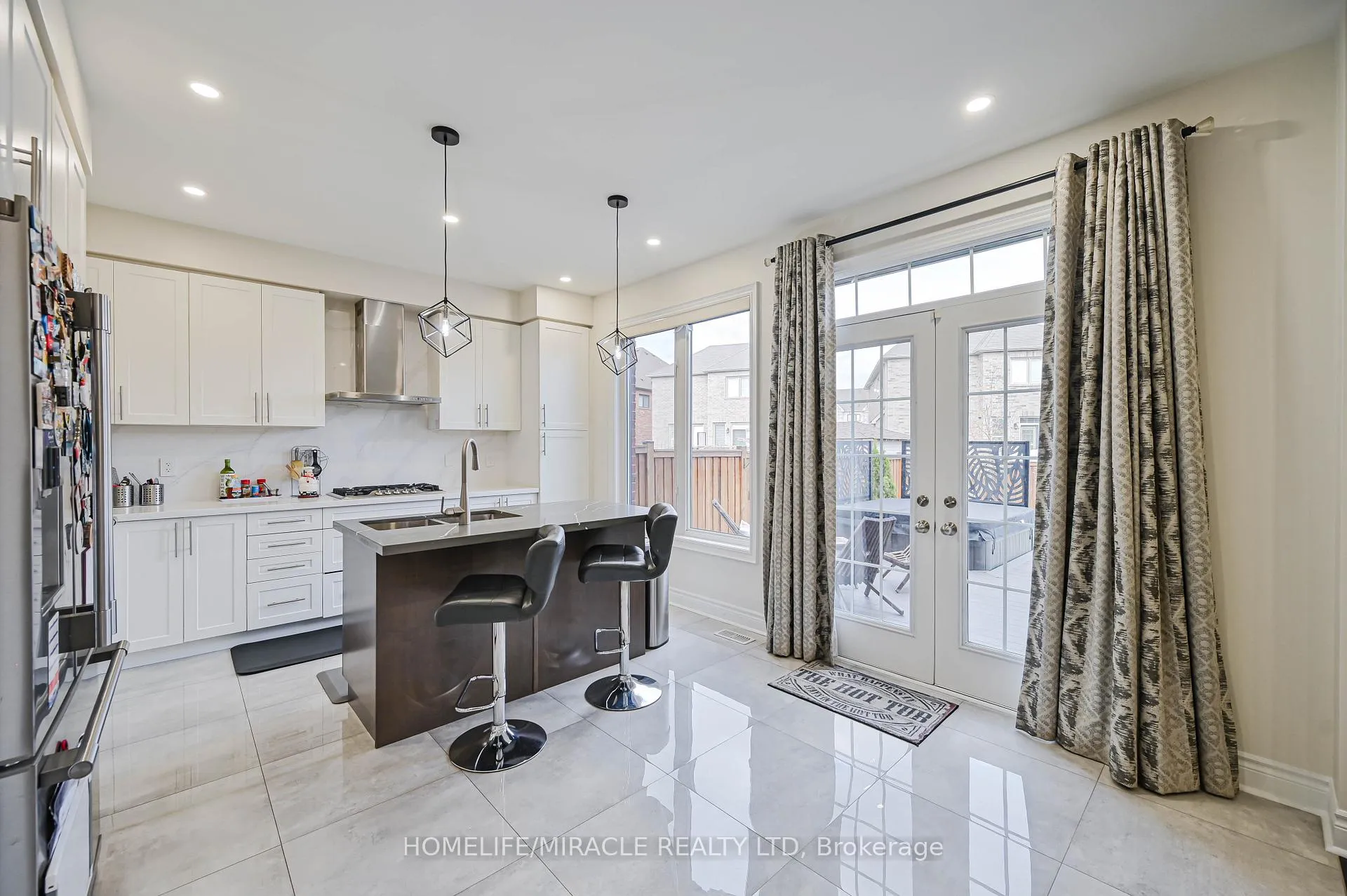 Photo 22 of 249 Elbern Markell Drive, Brampton, Northwest Brampton — HOMEH