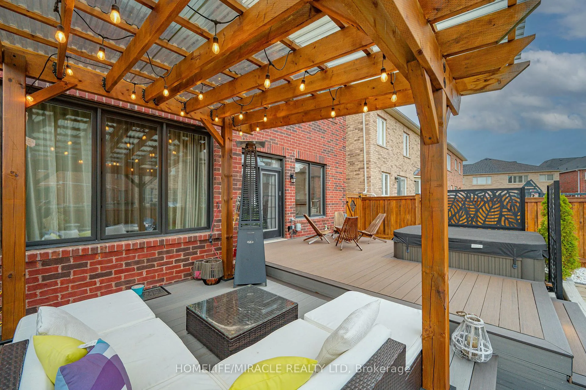 Photo 43 of 249 Elbern Markell Drive, Brampton, Northwest Brampton — HOMEH