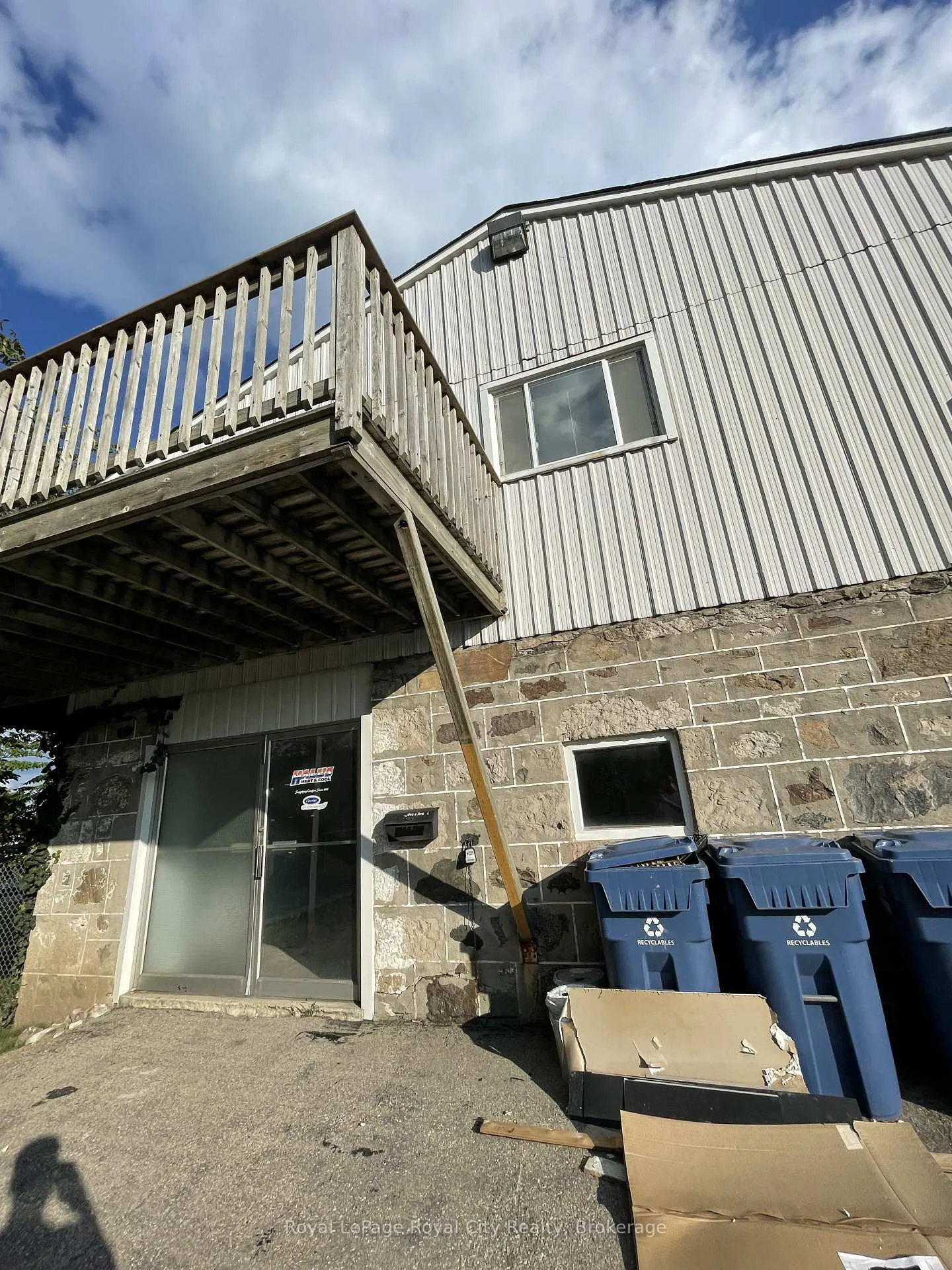 Photo 15 of 245 Speedvale Avenue W, Guelph, Junction/Onward Willow — HOMEH