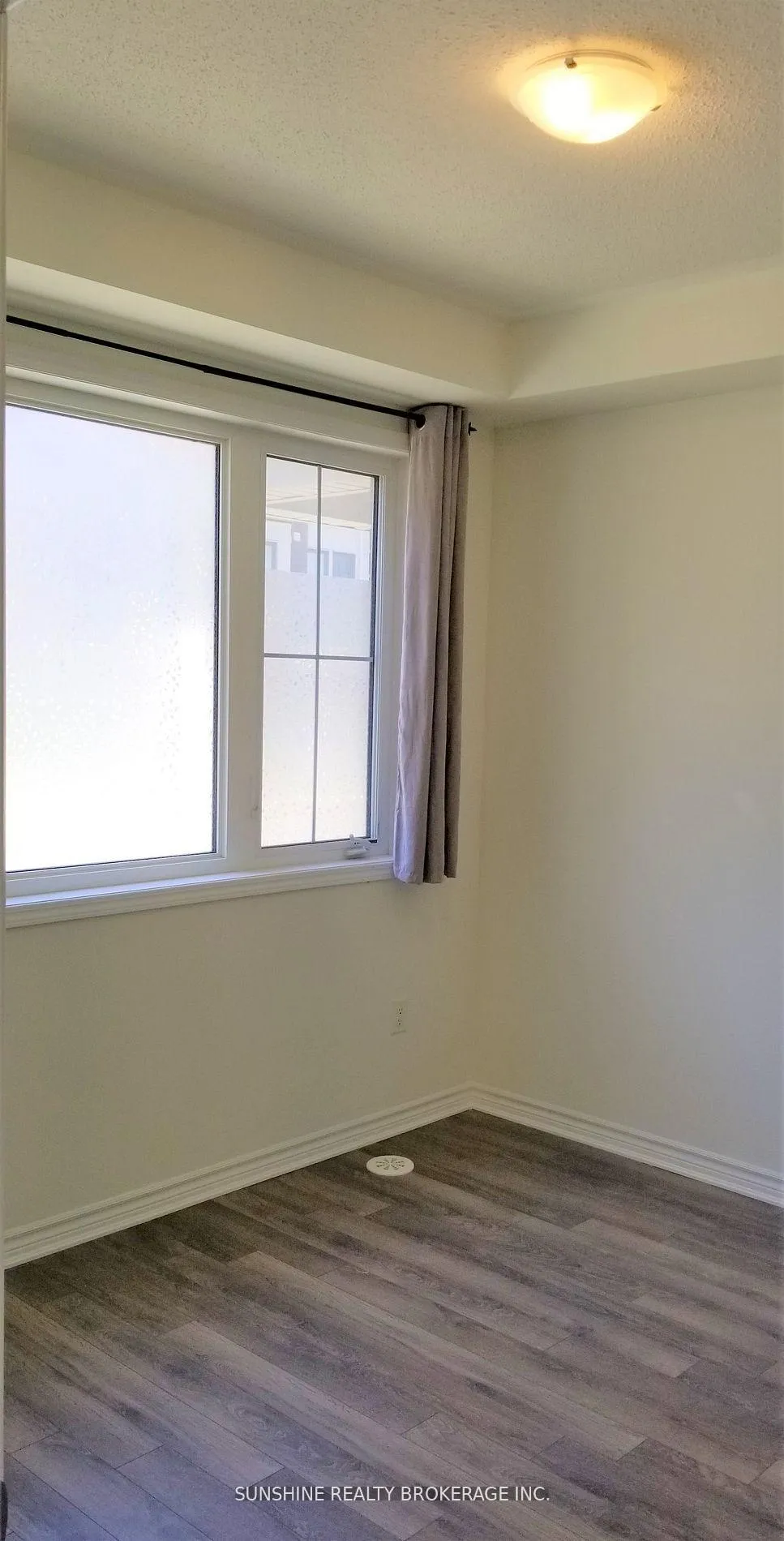 Photo 5 of 9 Edward Lennox Street, Markham, Cornell — HOMEH