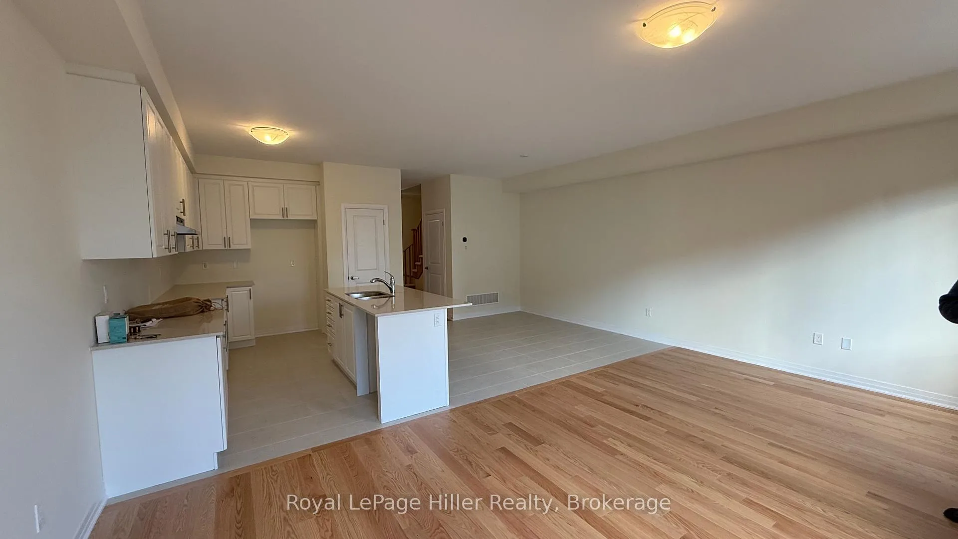 Photo 4 of 943 Douro Street, Stratford — HOMEH