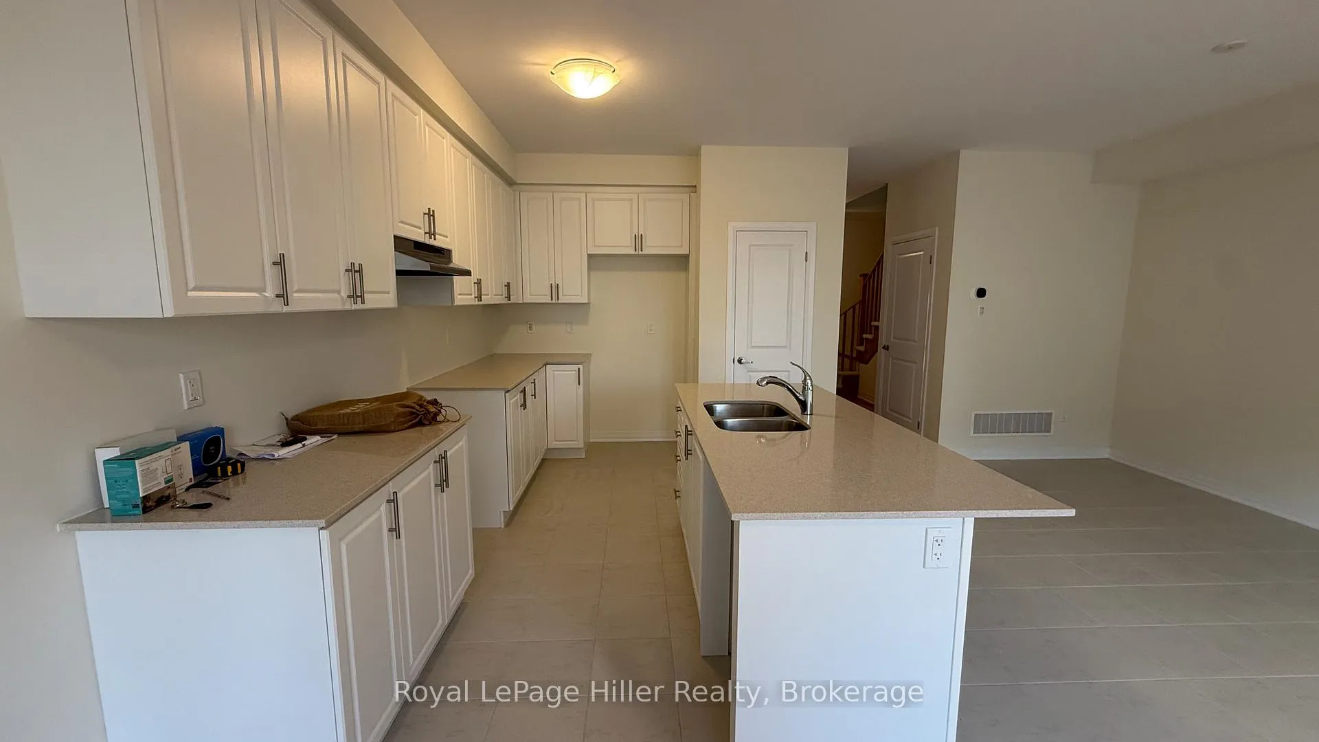 Photo 5 of 943 Douro Street, Stratford — HOMEH
