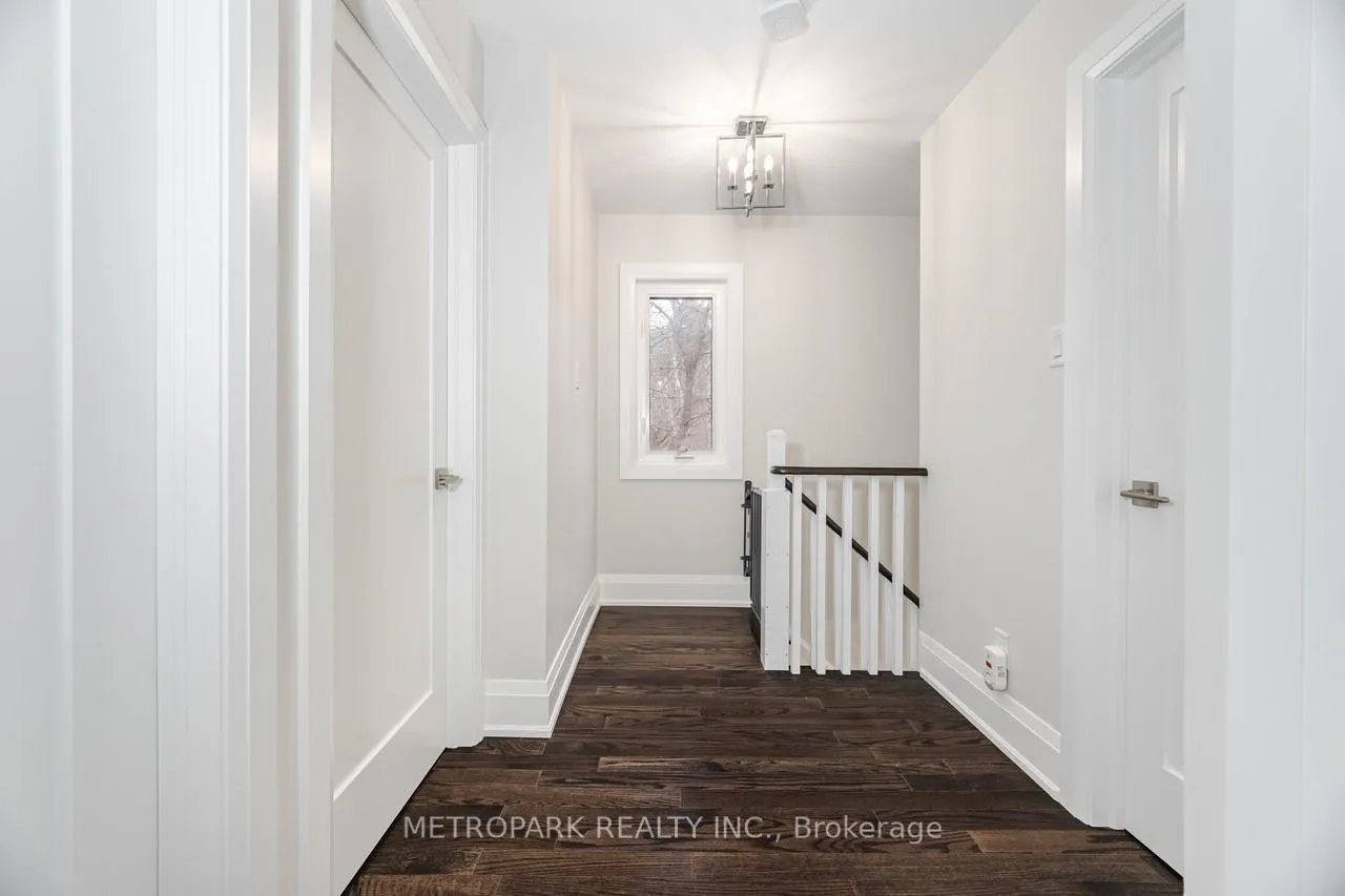 Photo 20 of 47 Old Firehall Lane, Vaughan, West Woodbridge — HOMEH