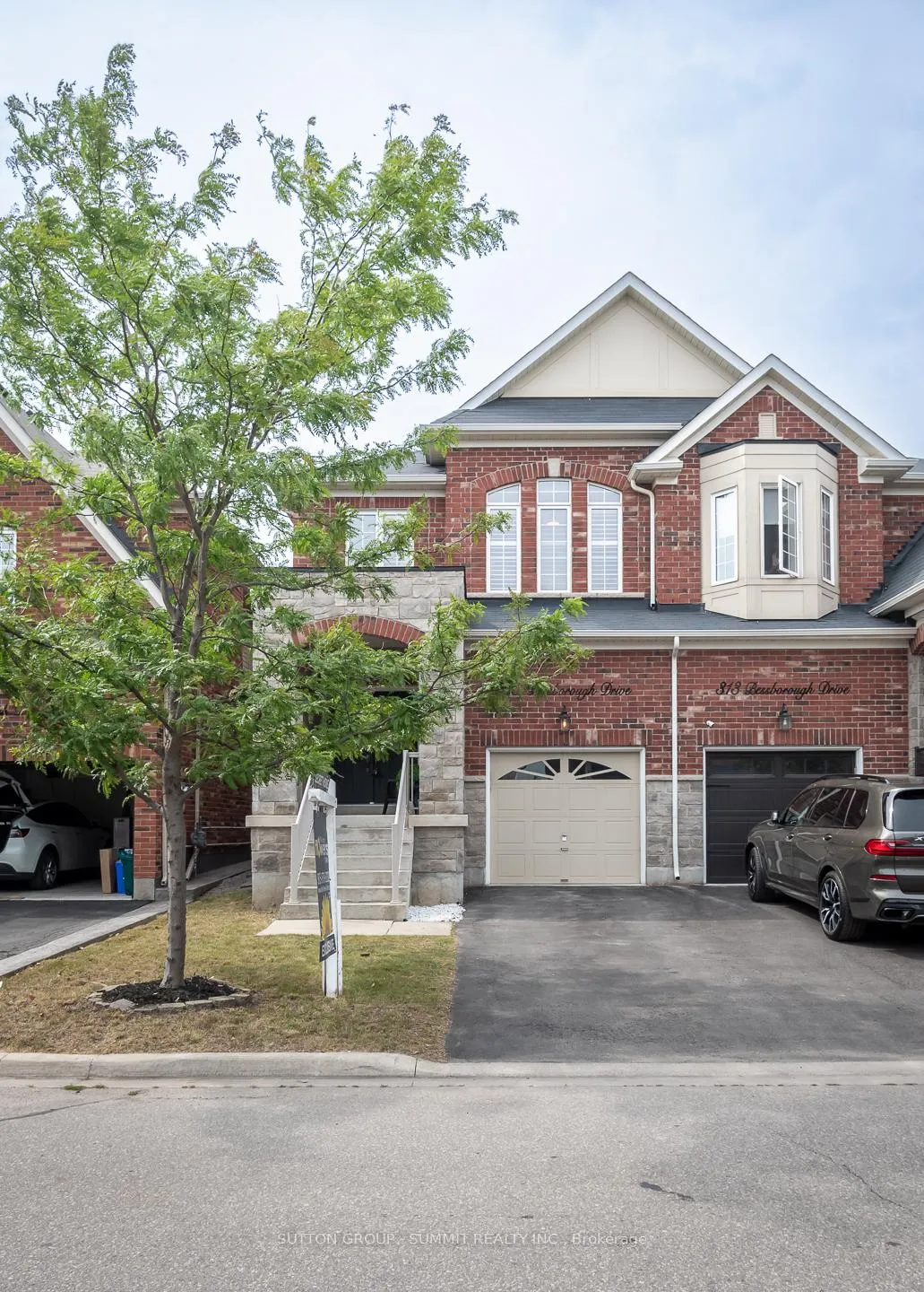 Photo 2 of 315 Bessborough Drive, Milton, Harrison — HOMEH