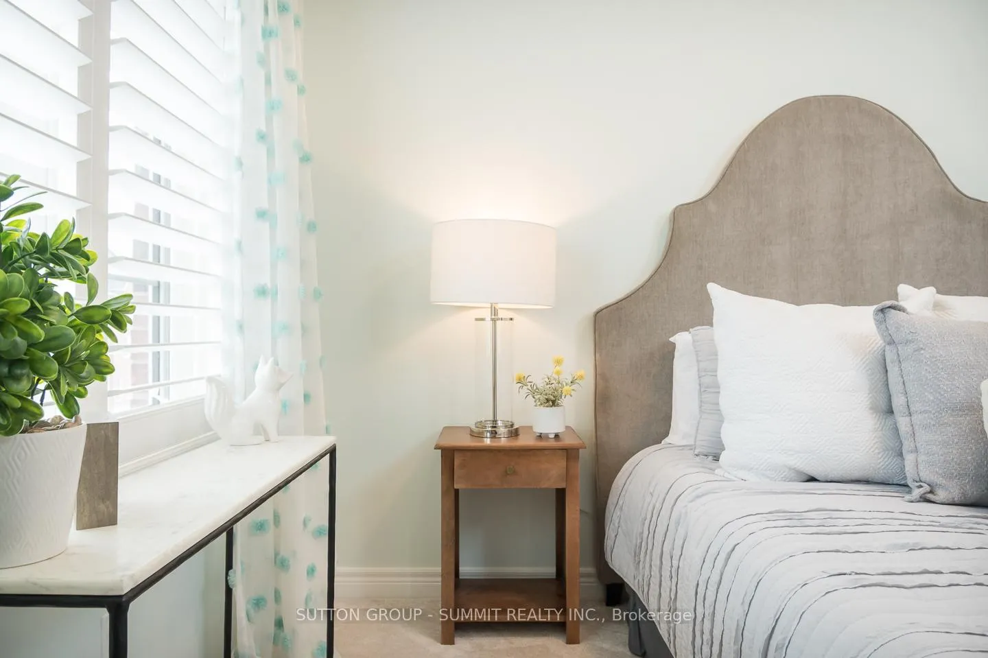 Photo 25 of 315 Bessborough Drive, Milton, Harrison — HOMEH
