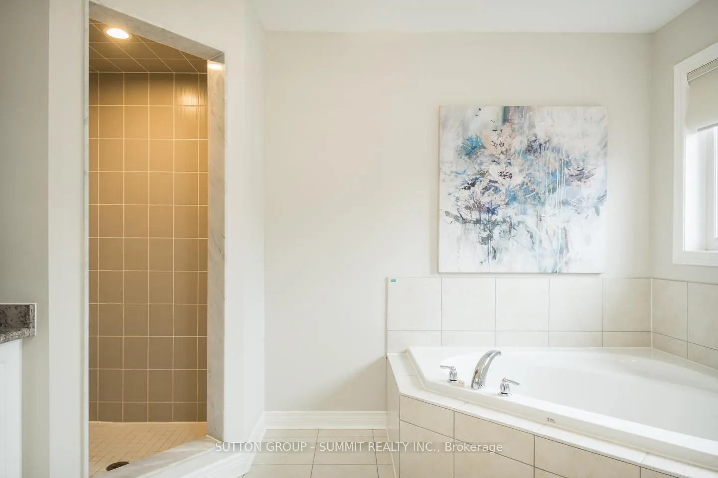 Photo 30 of 315 Bessborough Drive, Milton, Harrison — HOMEH