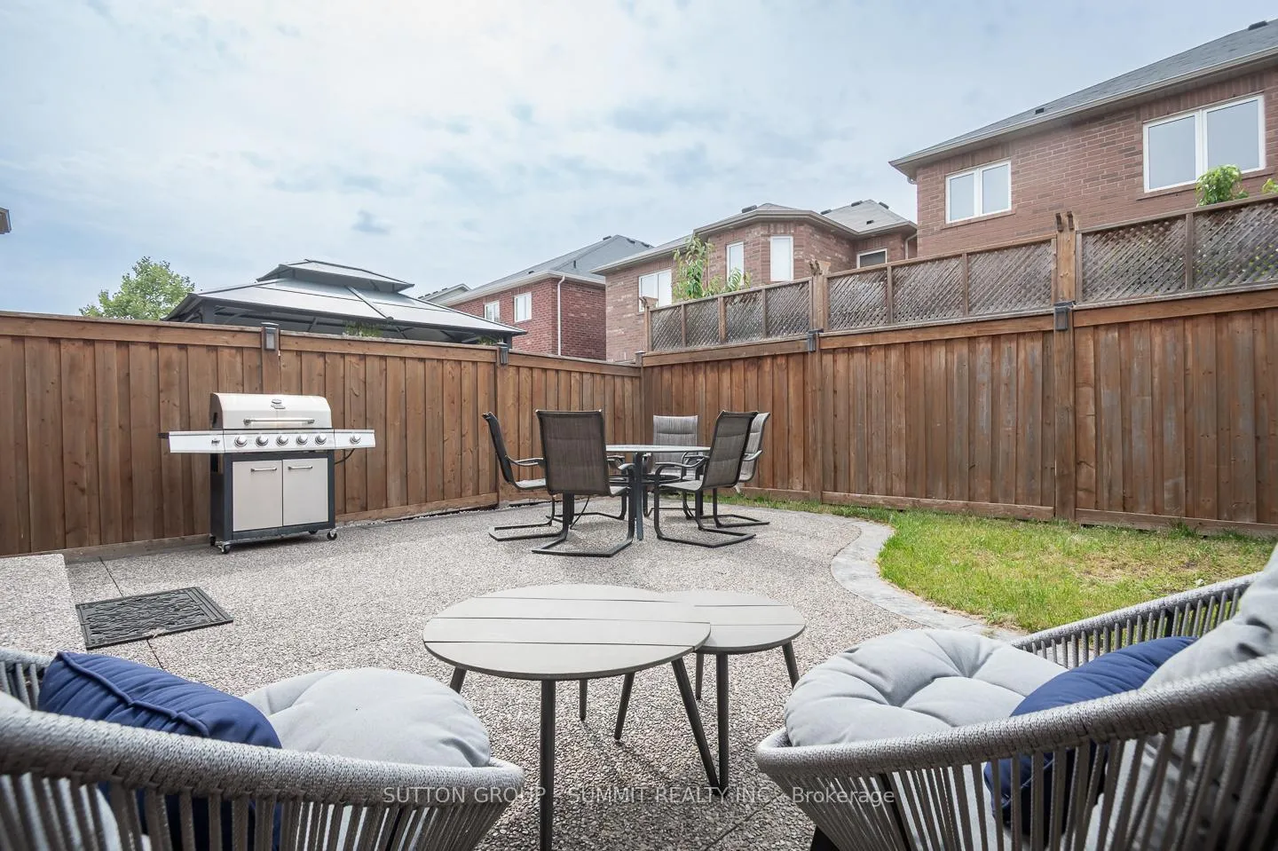 Photo 40 of 315 Bessborough Drive, Milton, Harrison — HOMEH