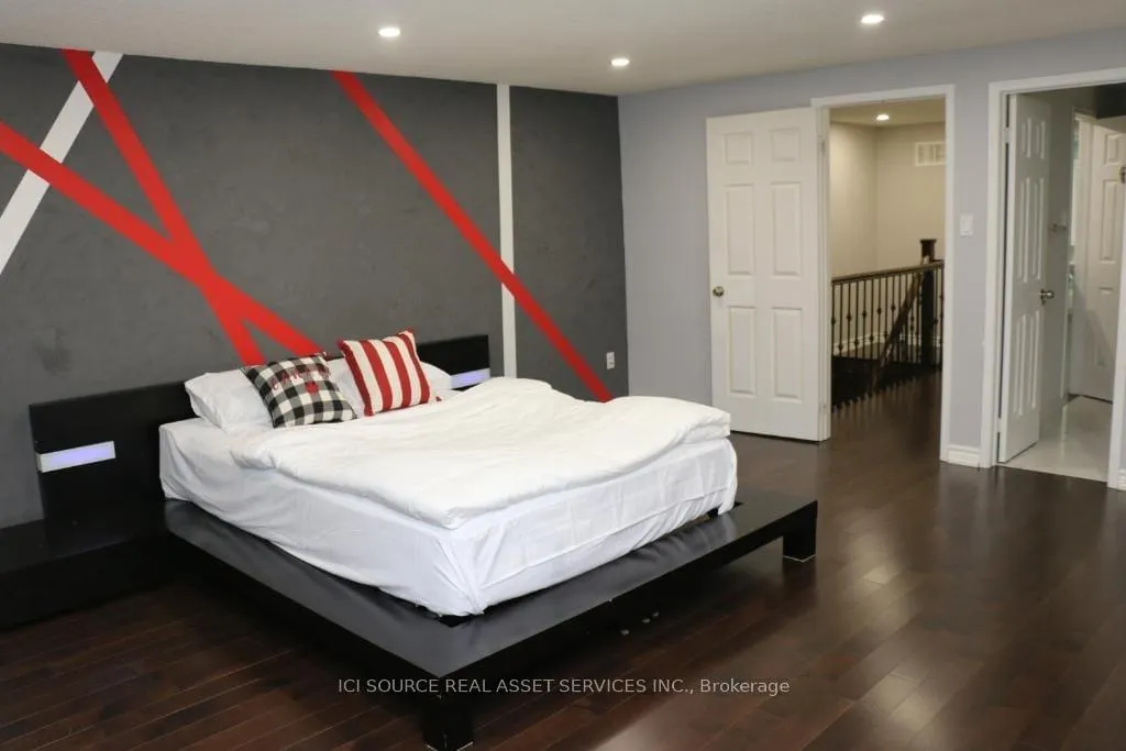 Photo 3 of Unit Upper, 164 Stather Crescent, Markham, Milliken Mills East — HOMEH