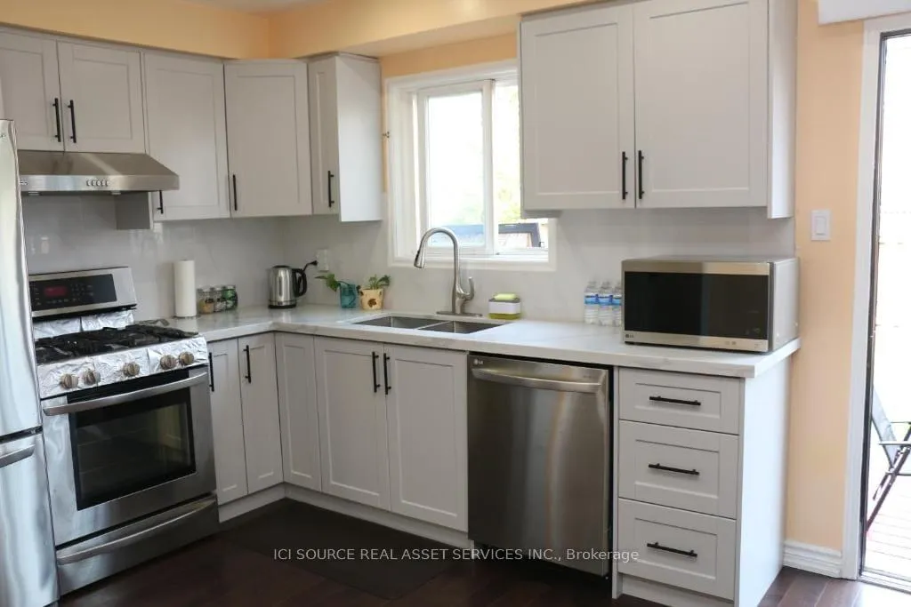 Photo 19 of Unit Upper, 164 Stather Crescent, Markham, Milliken Mills East — HOMEH