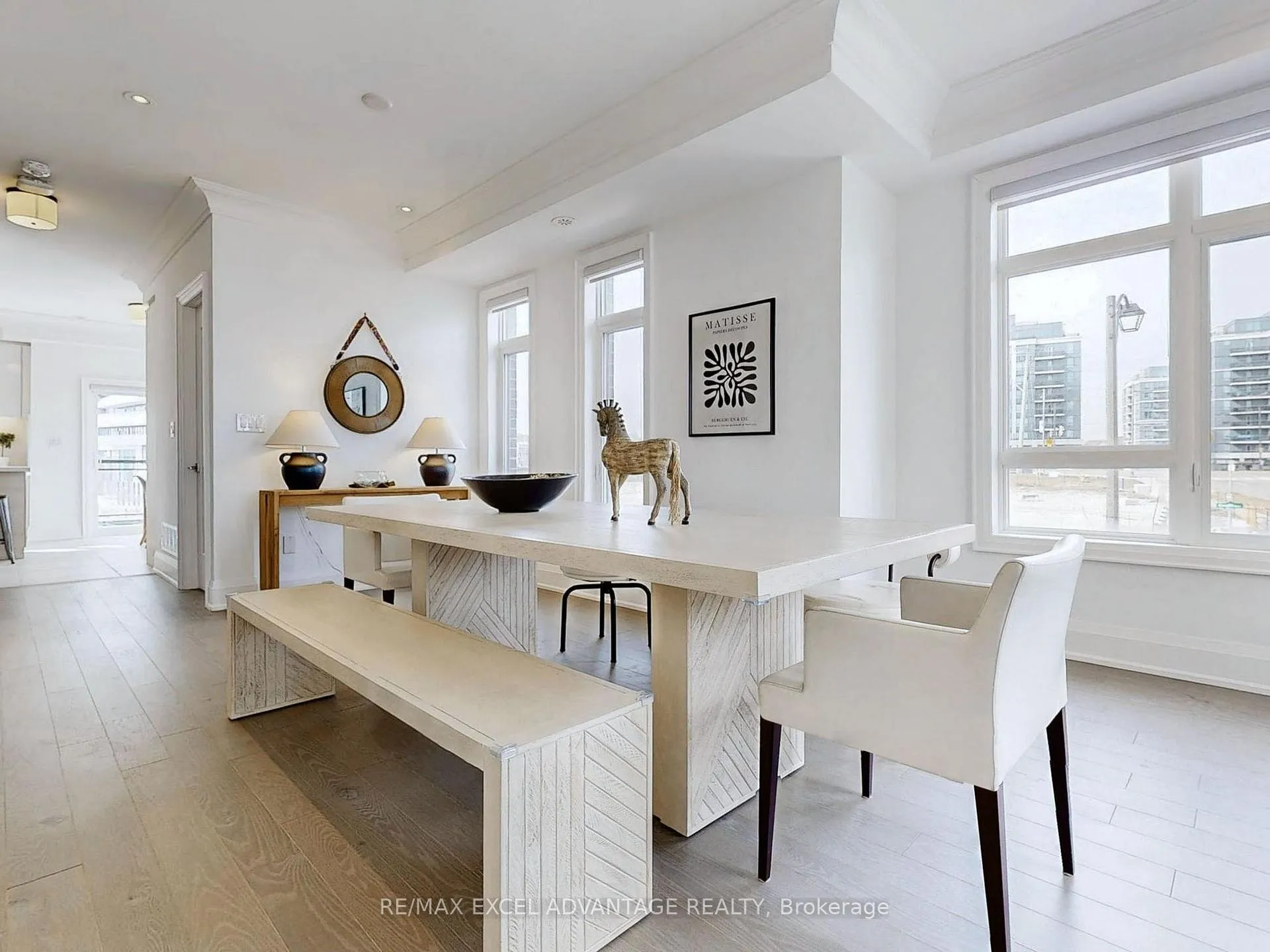 Photo 6 of 62 Saddlecreek Drive, Markham, Commerce Valley — HOMEH