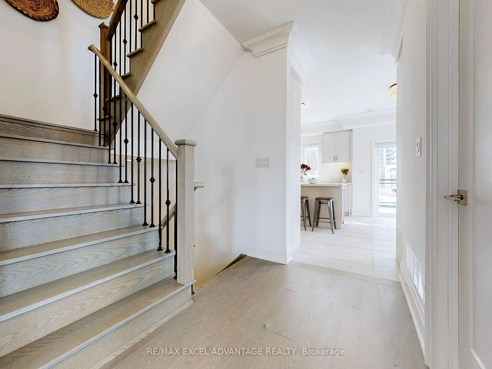 Photo 13 of 62 Saddlecreek Drive, Markham, Commerce Valley — HOMEH