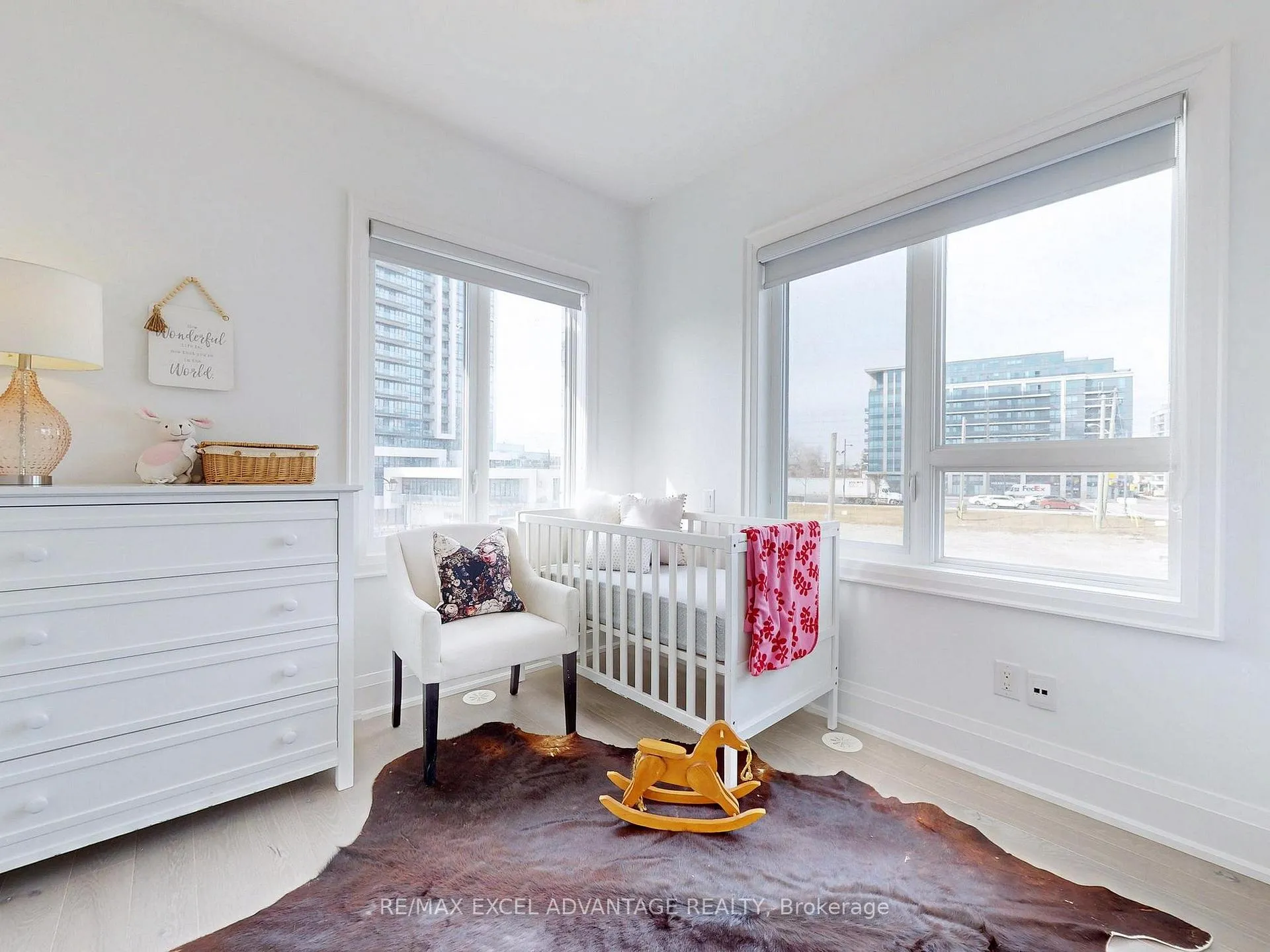 Photo 22 of 62 Saddlecreek Drive, Markham, Commerce Valley — HOMEH