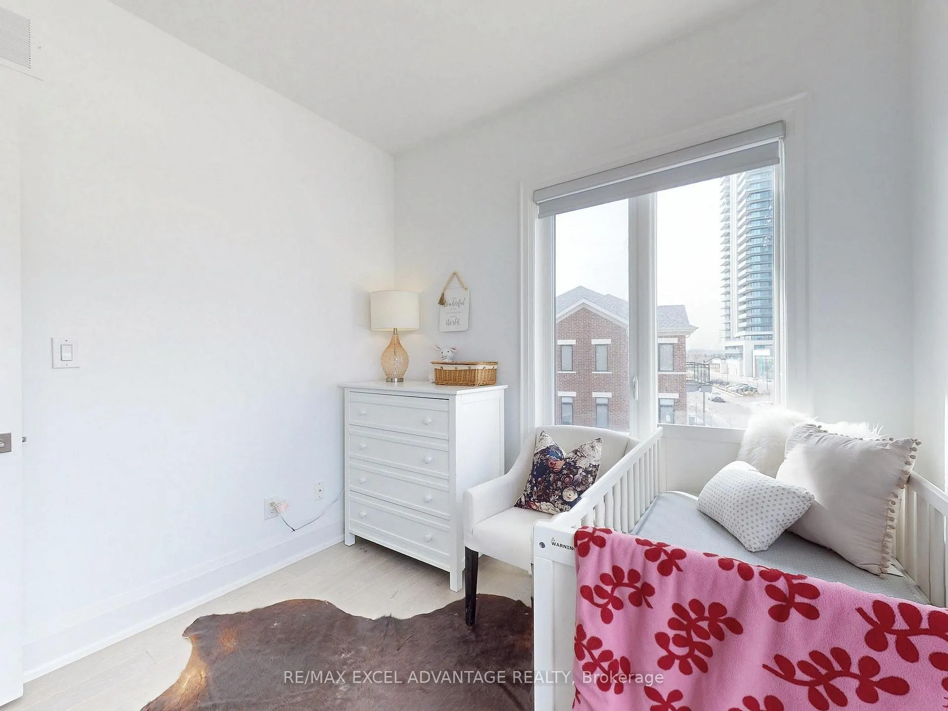 Photo 23 of 62 Saddlecreek Drive, Markham, Commerce Valley — HOMEH