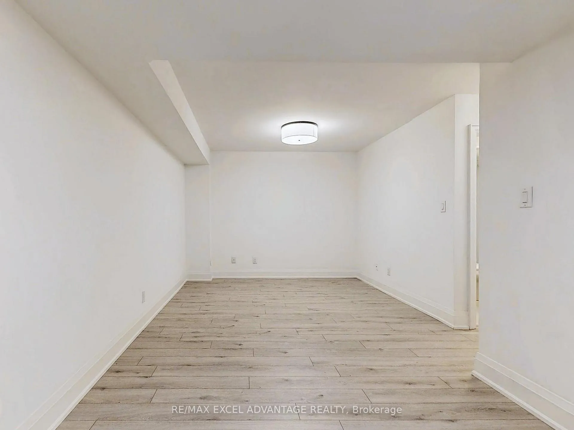 Photo 33 of 62 Saddlecreek Drive, Markham, Commerce Valley — HOMEH