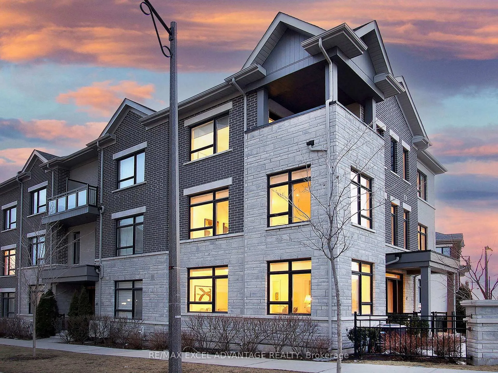 Photo 41 of 62 Saddlecreek Drive, Markham, Commerce Valley — HOMEH
