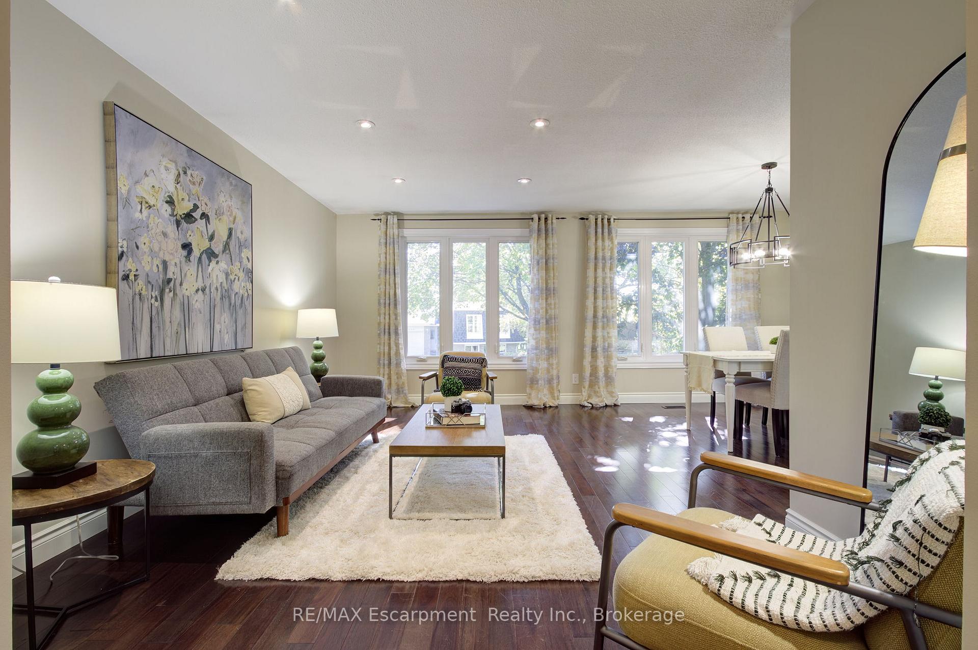 Photo 7 of 1491 Brenner Crescent, Burlington, Mountainside — HOMEH