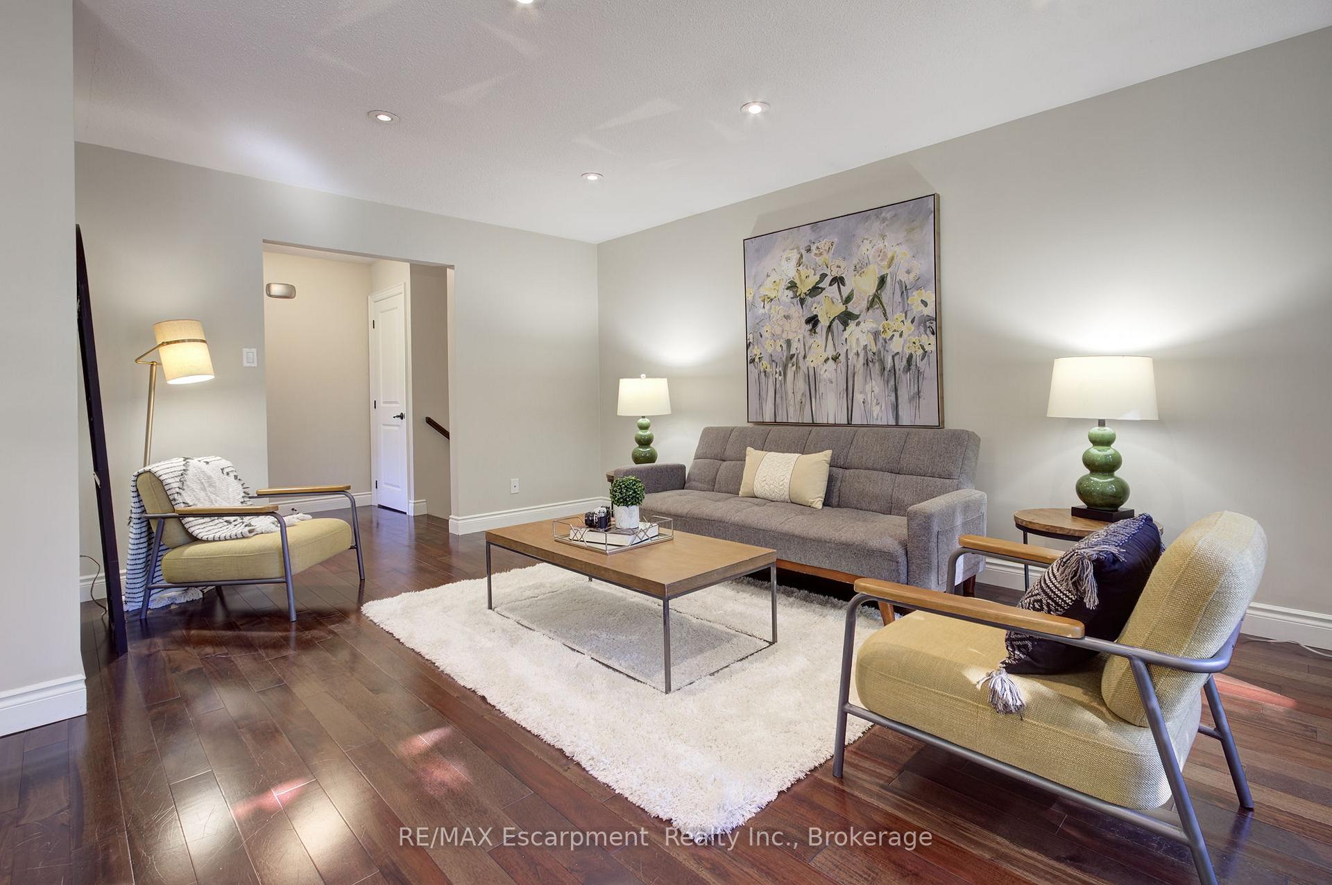 Photo 11 of 1491 Brenner Crescent, Burlington, Mountainside — HOMEH