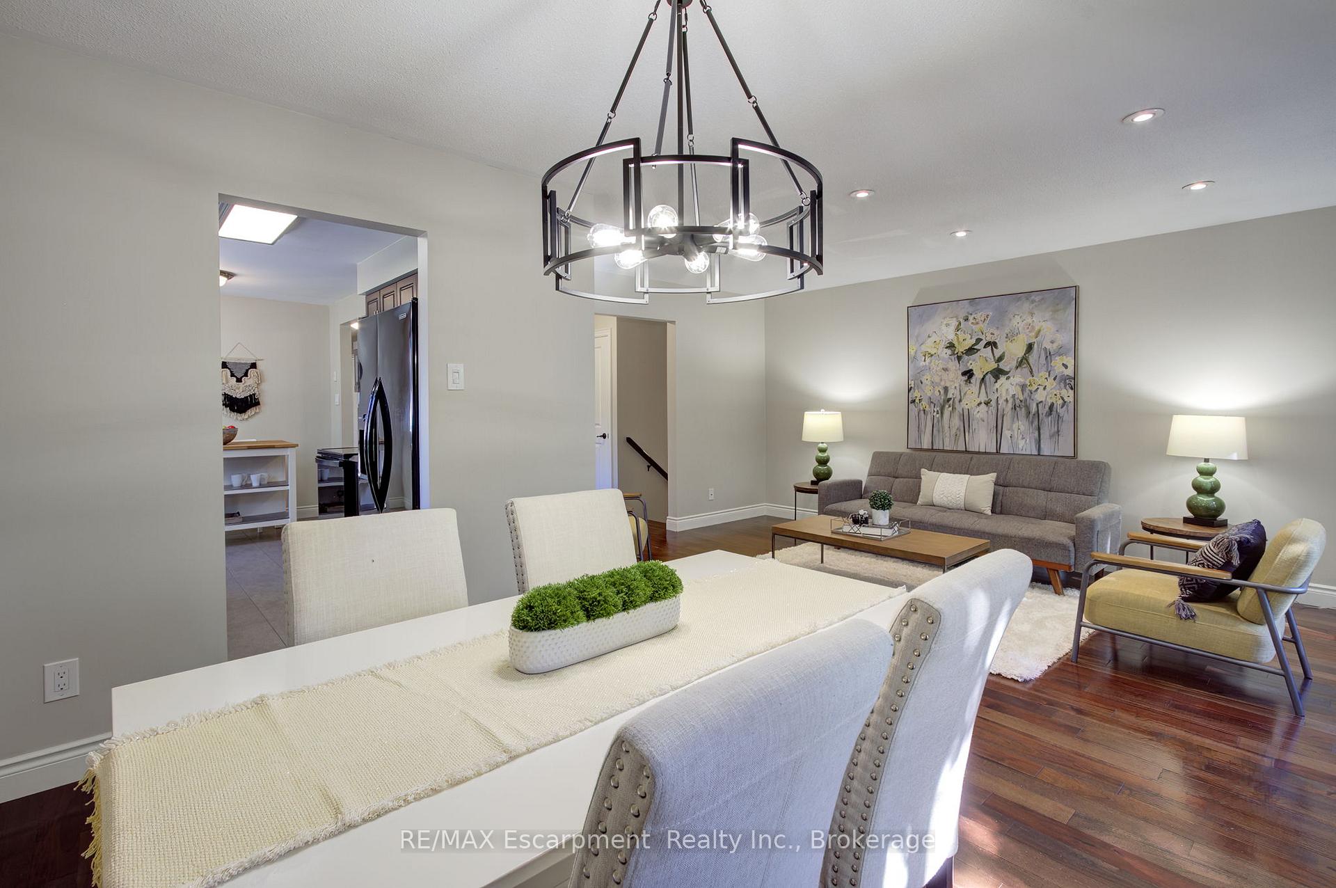 Photo 14 of 1491 Brenner Crescent, Burlington, Mountainside — HOMEH
