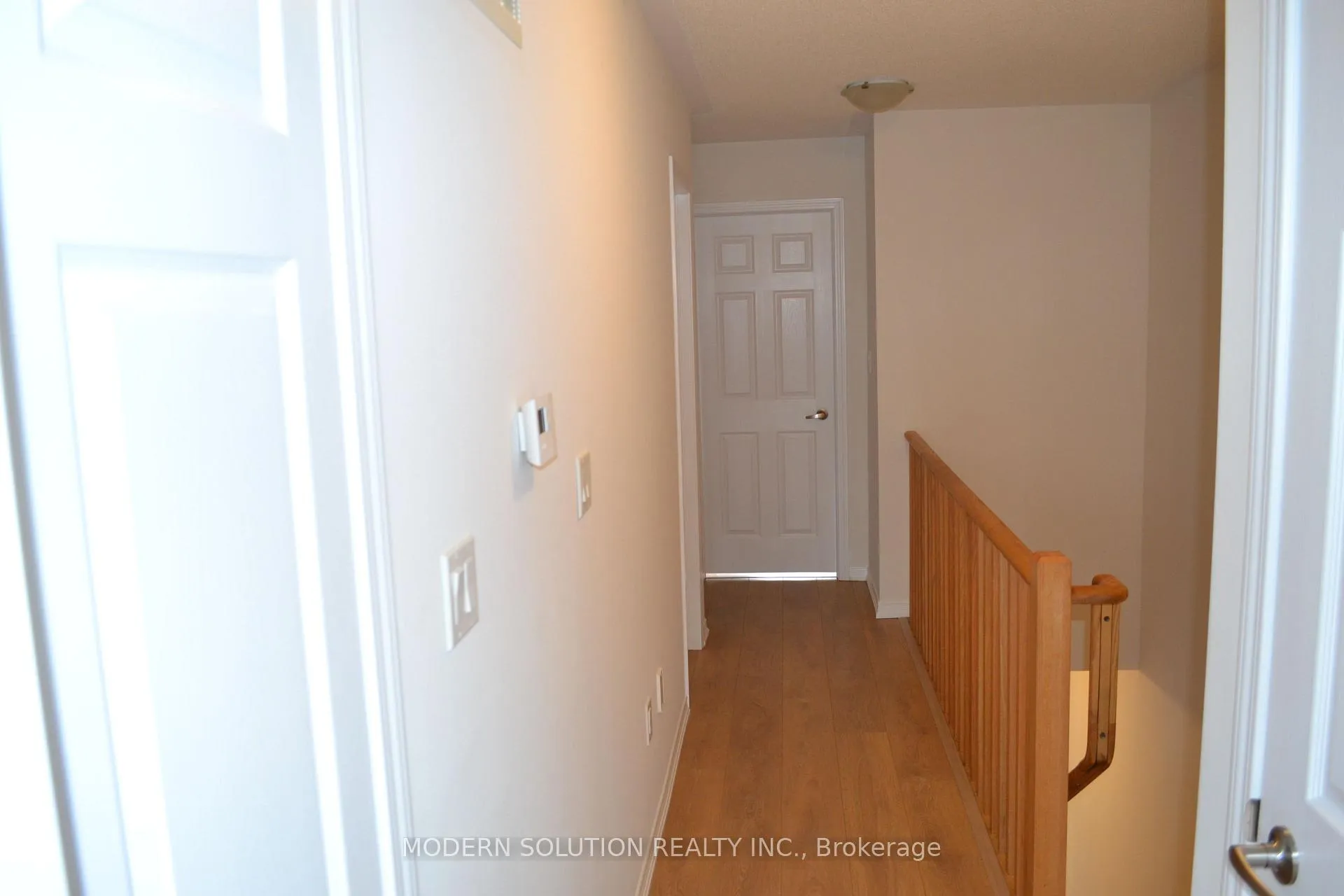 Photo 12 of 155 Danzatore Path, Oshawa, Windfields — HOMEH