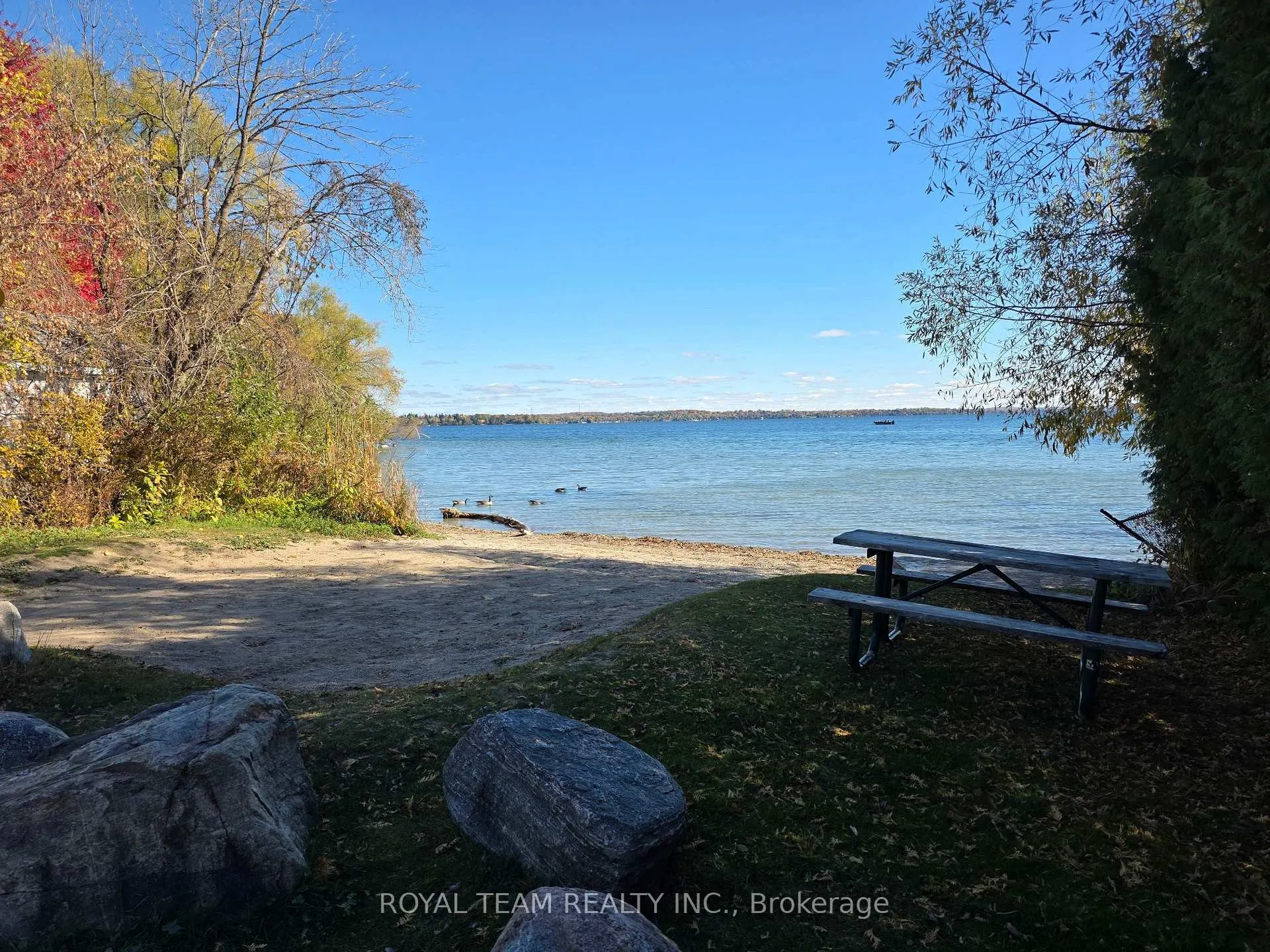 Photo 22 of 996 Robinson Street, Innisfil, Rural Innisfil — HOMEH