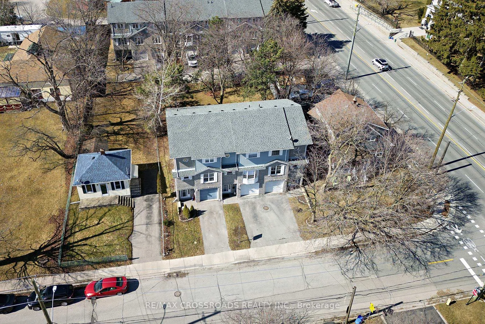 Photo 5 of Unit 2, 1506 Dufferin Street, Whitby, Port Whitby — HOMEH