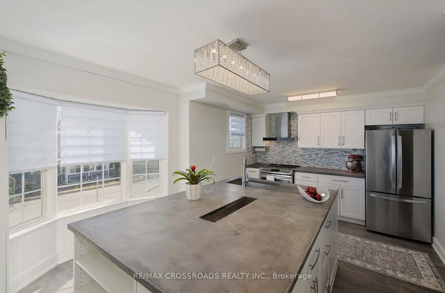 Photo 13 of Unit 2, 1506 Dufferin Street, Whitby, Port Whitby — HOMEH