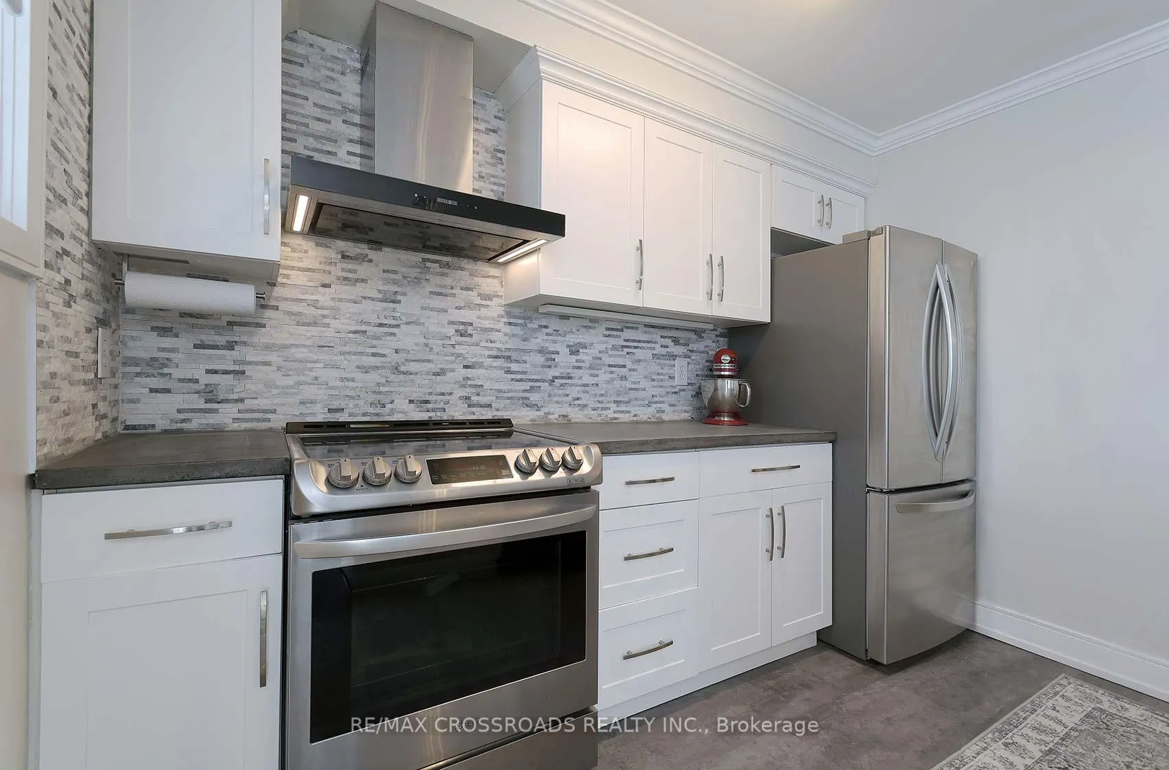 Photo 15 of Unit 2, 1506 Dufferin Street, Whitby, Port Whitby — HOMEH