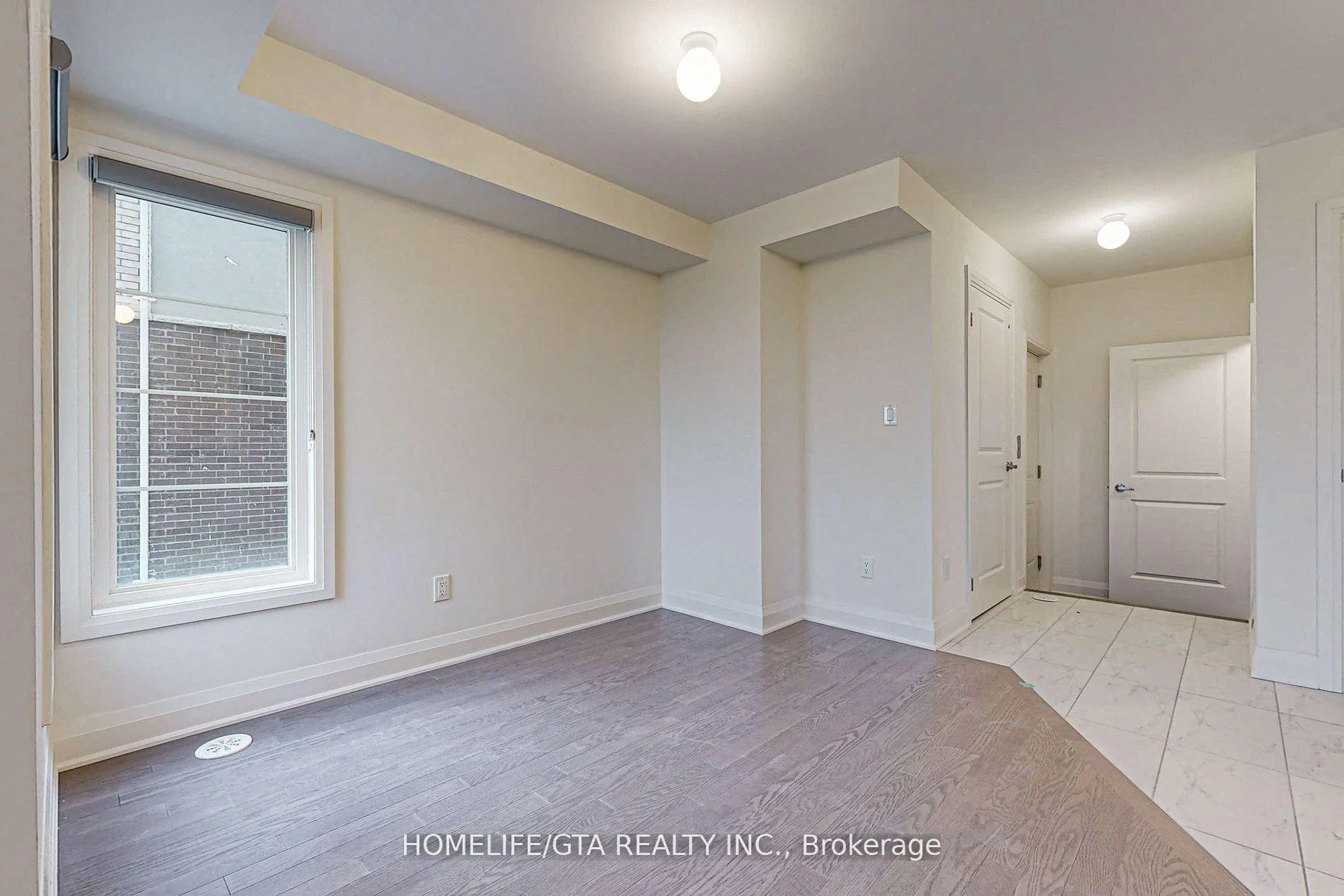 Photo 9 of 583 Port Darlington Road, Clarington, Bowmanville — HOMEH