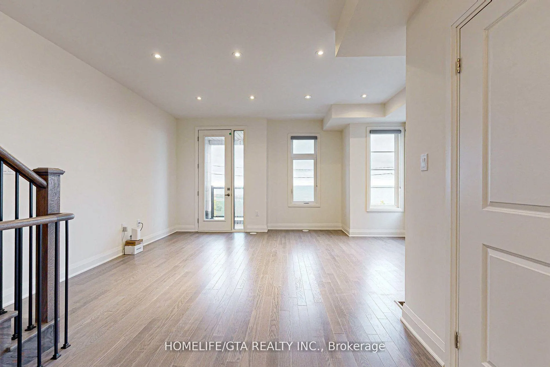 Photo 17 of 583 Port Darlington Road, Clarington, Bowmanville — HOMEH