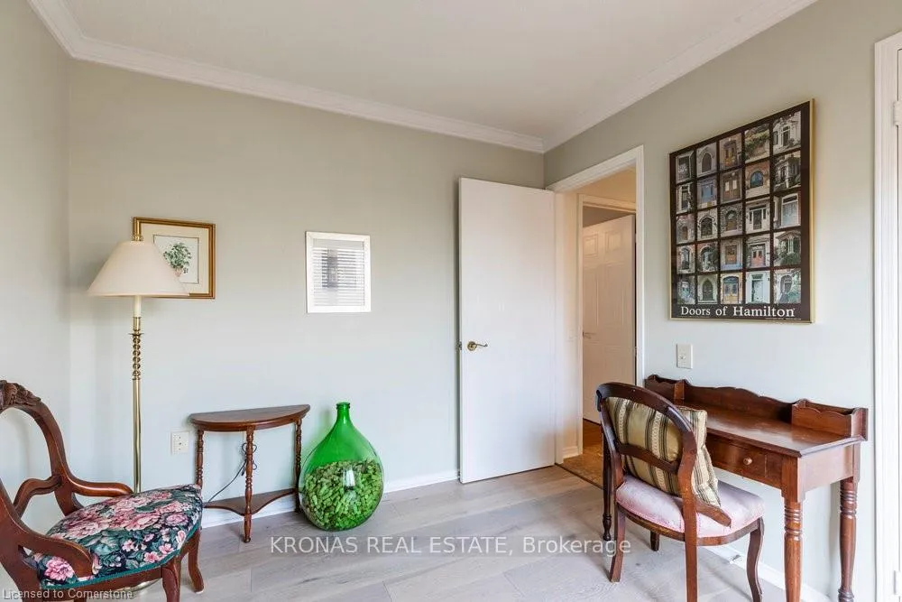 Photo 24 of 212 Silverbirch Boulevard, Hamilton, Rural Glanbrook — HOMEH