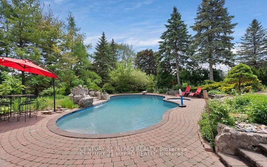 Photo 3 of 42 Mccauley Drive, Caledon, Rural Caledon — HOMEH