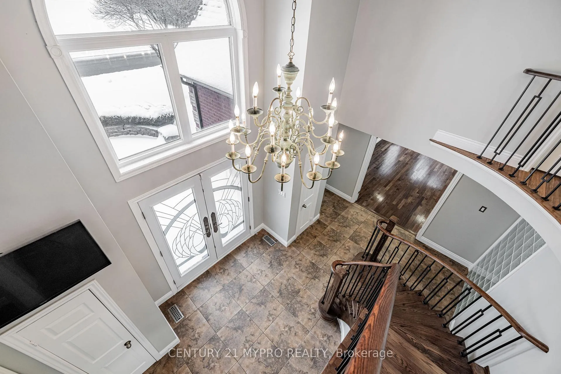 Photo 6 of 42 Mccauley Drive, Caledon, Rural Caledon — HOMEH